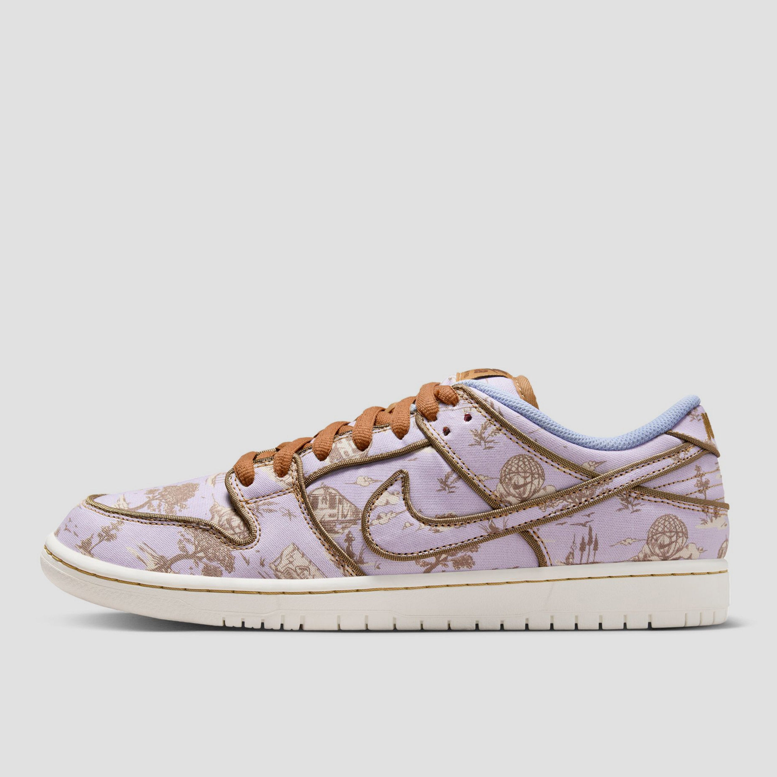 Nike SB Dunk Low Pro Premium Skate Shoes Football Grey / Coconut Milk - Khaki
