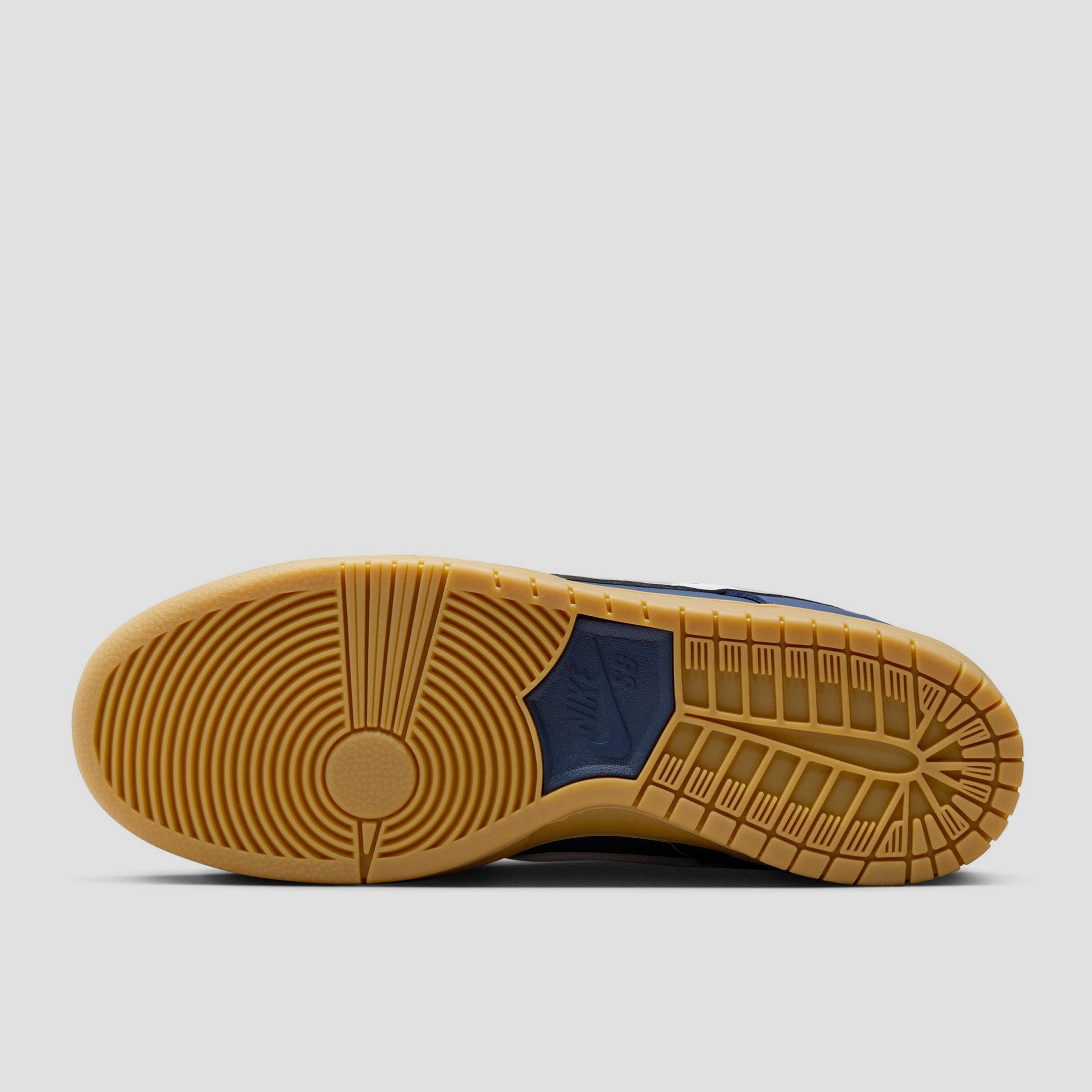 Nike SB Dunk Low Pro Skate Shoes Navy / White - Navy - Gum Light Brown