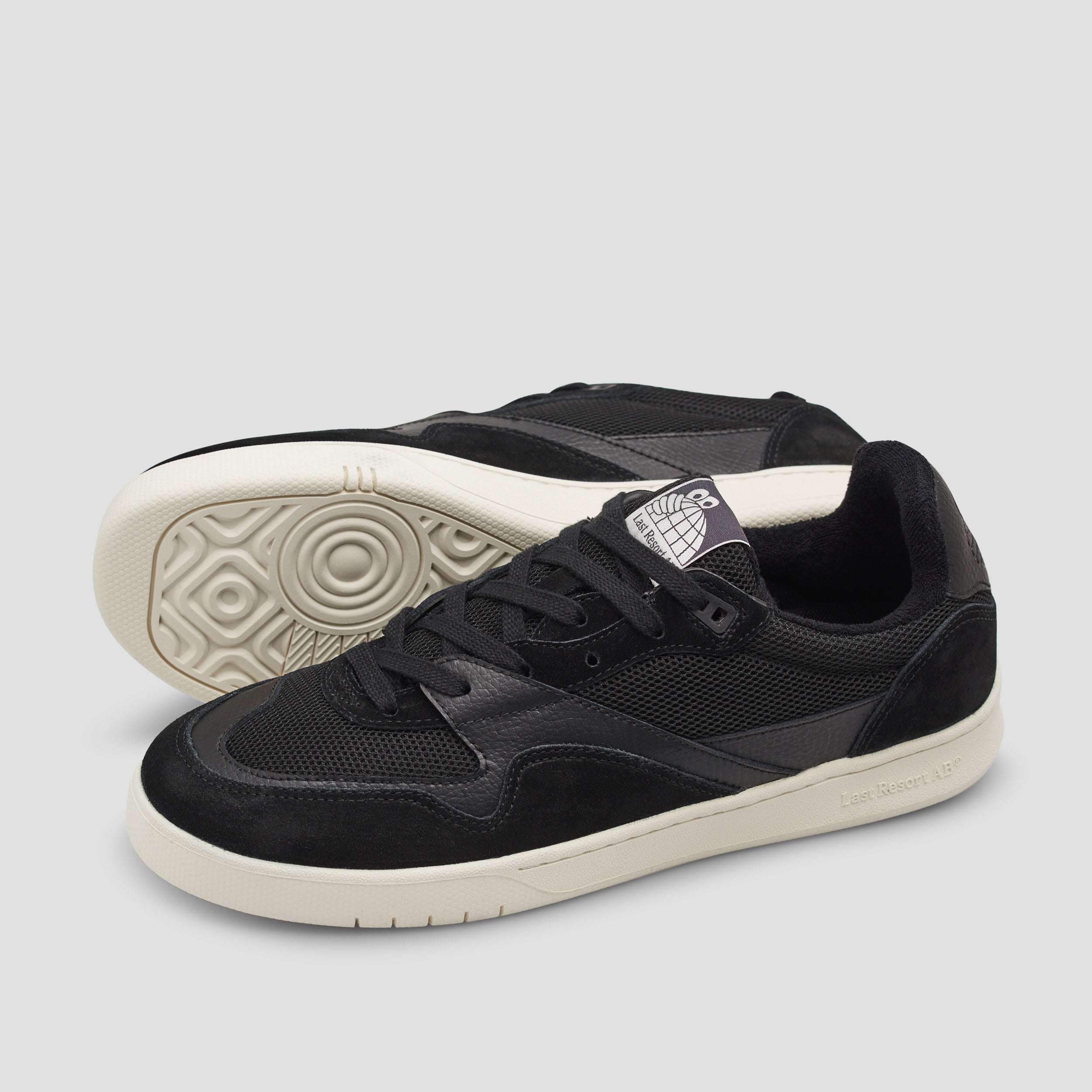 Last Resort AB CM002 LO Skate Shoes Black / White
