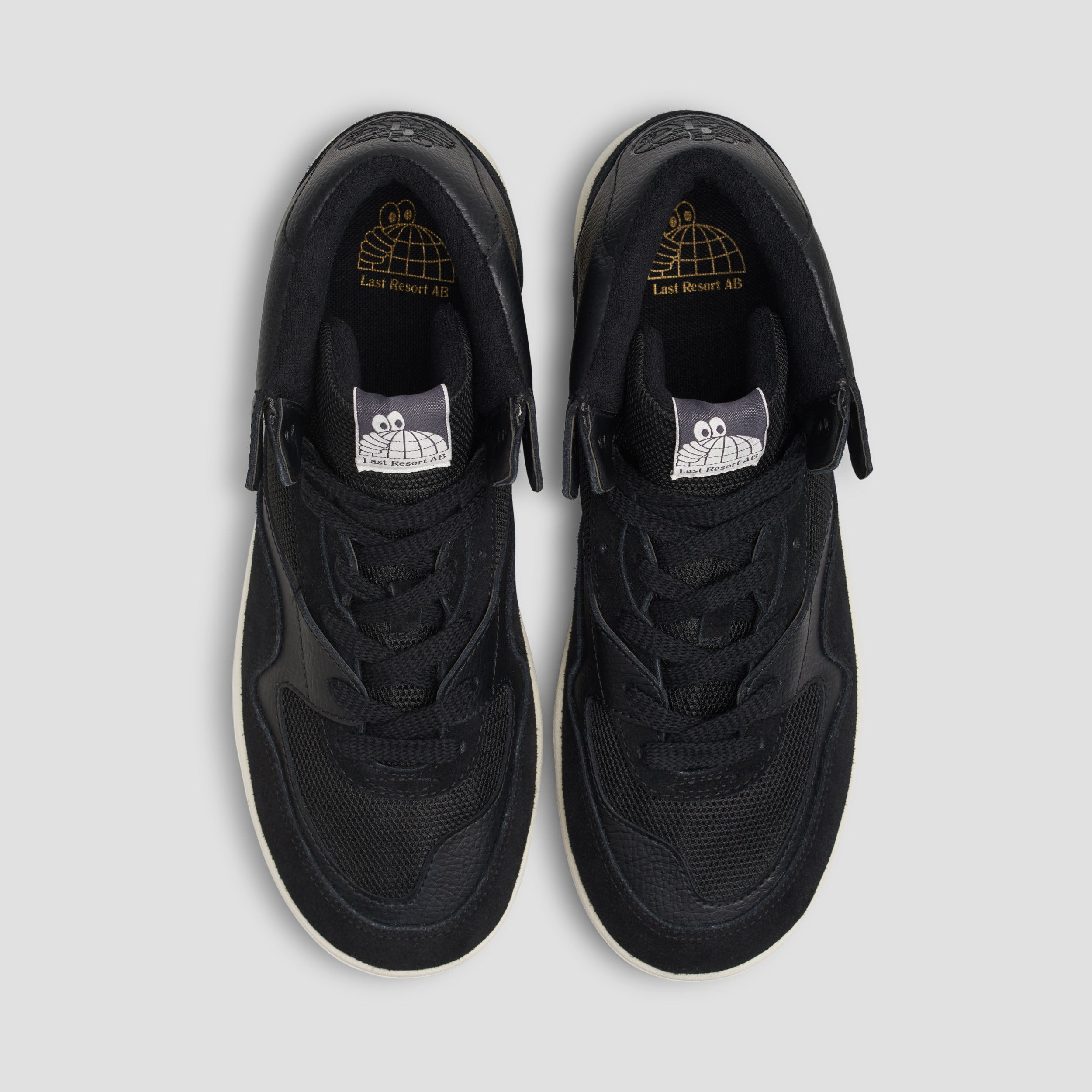 Last Resort AB CM002 MID Skate Shoes Black / White