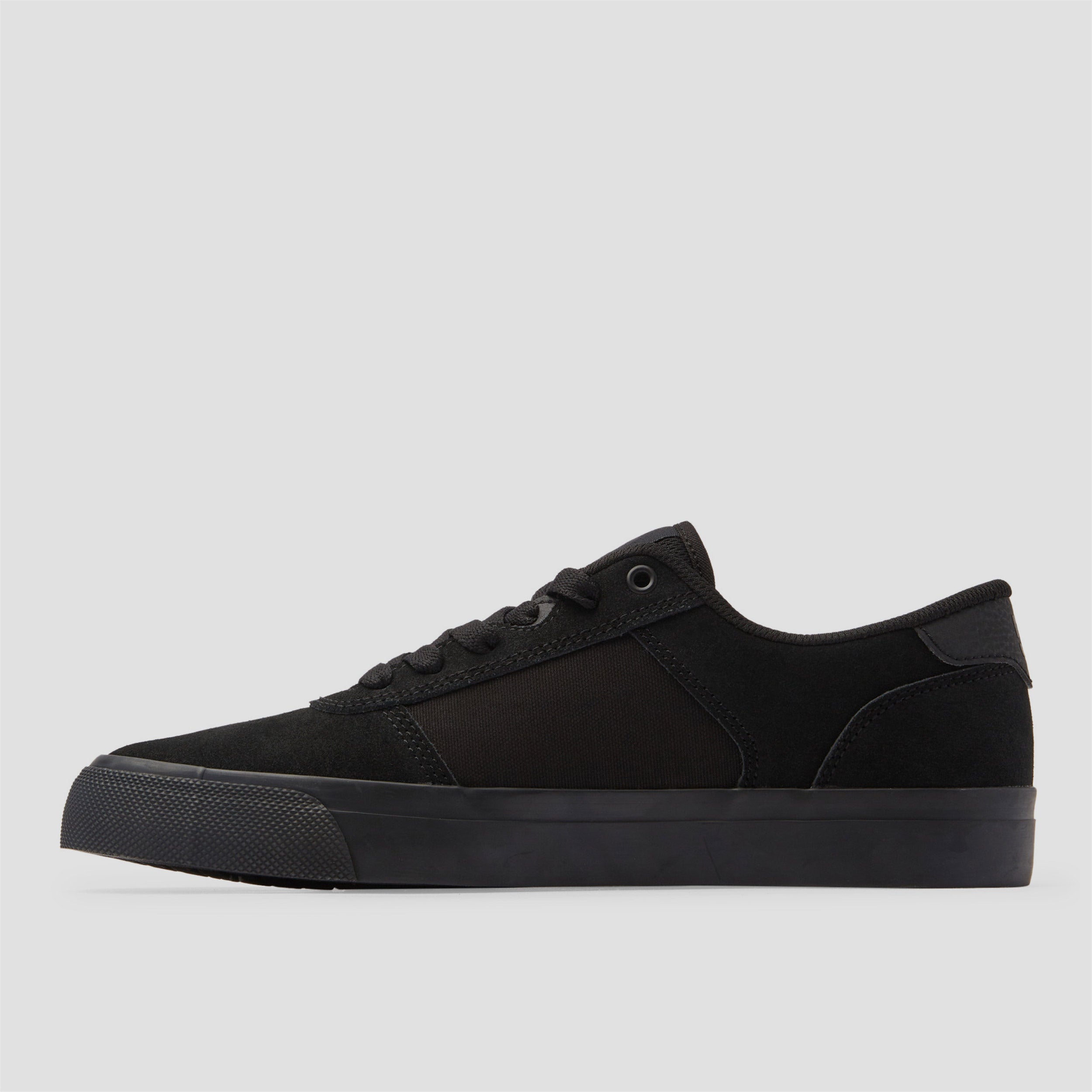 DC Teknic Skate Shoes Black / Black / Black