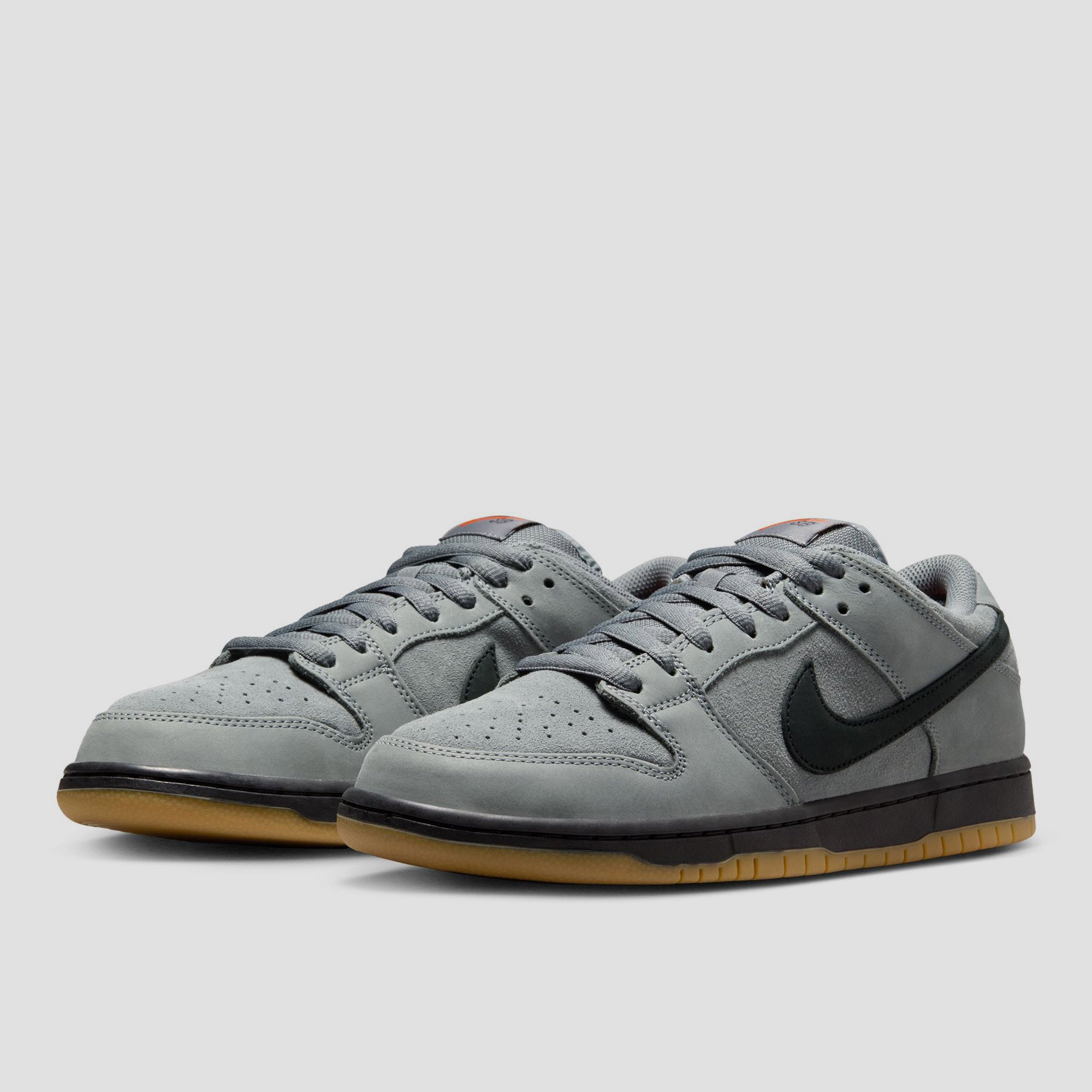 Nike SB Dunk Low Pro Skate Shoes Cool Grey / Black / Cool Grey / Dark Grey