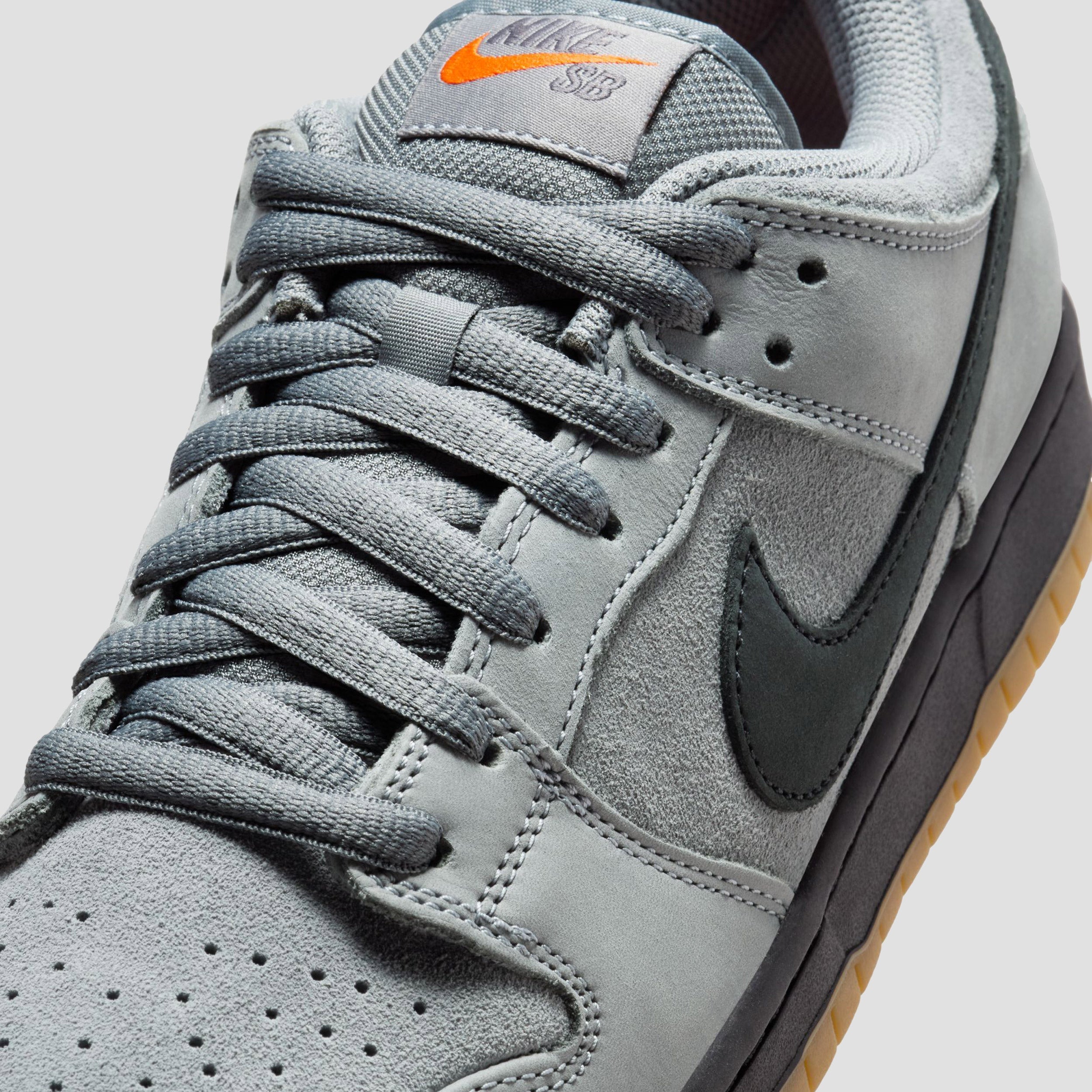Nike SB Dunk Low Pro Skate Shoes Cool Grey / Black / Cool Grey / Dark Grey