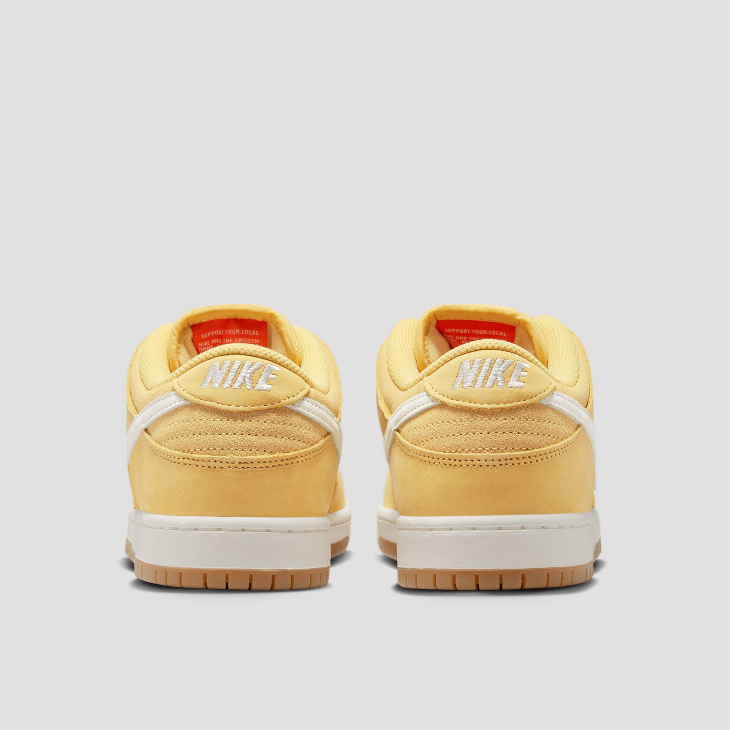 Nike SB Dunk Low Pro Skate Shoes Saturn Gold / Sail / Saturn Gold / Solar Flare