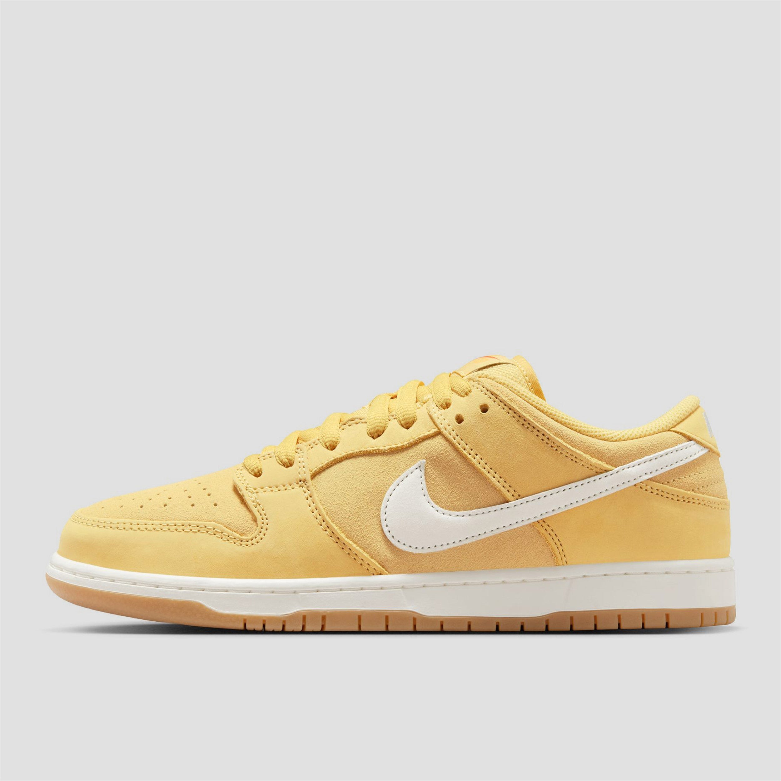 Nike SB Dunk Low Pro Skate Shoes Saturn Gold / Sail / Saturn Gold / Solar Flare