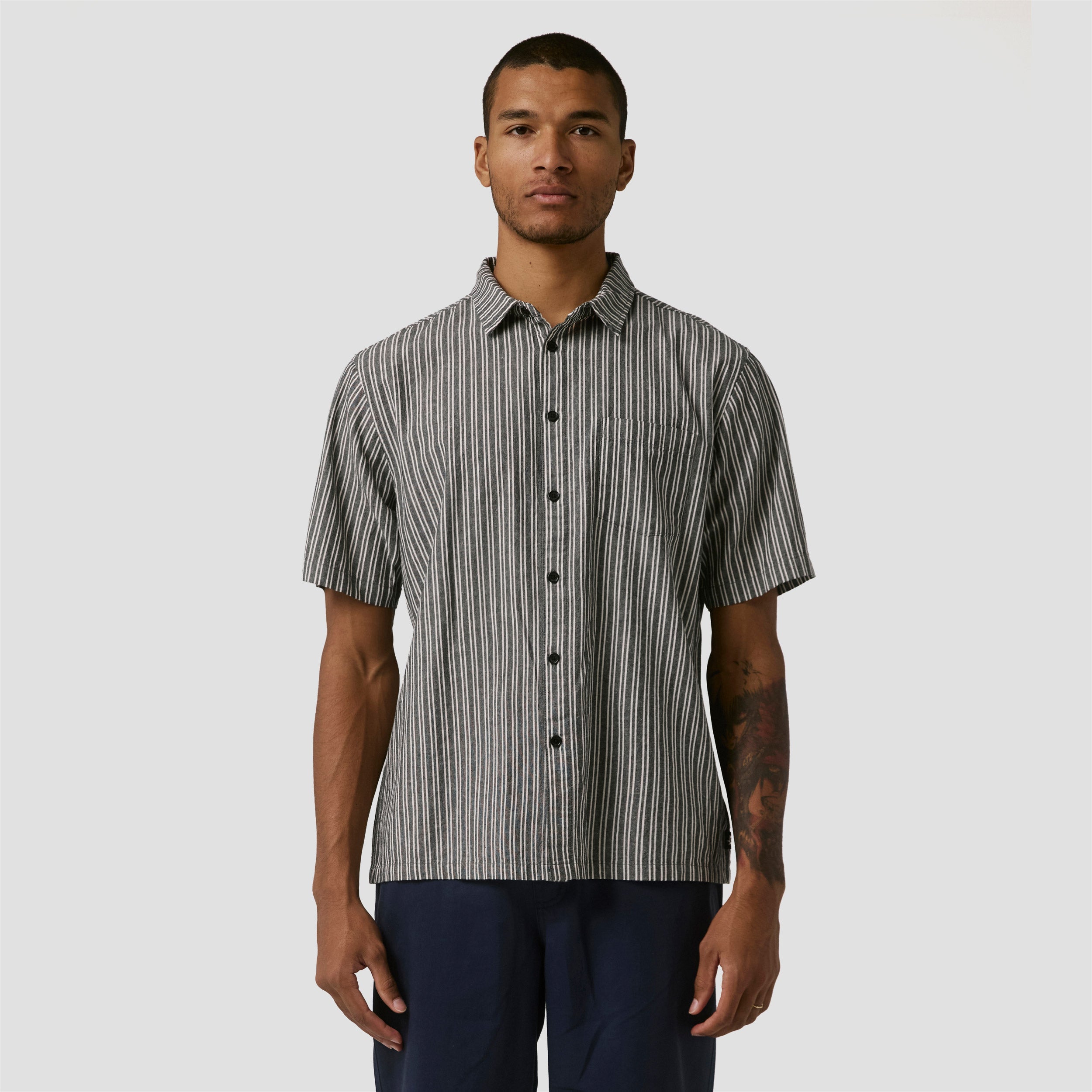 Former Reynolds Stripe Shortsleeve Shirt Black