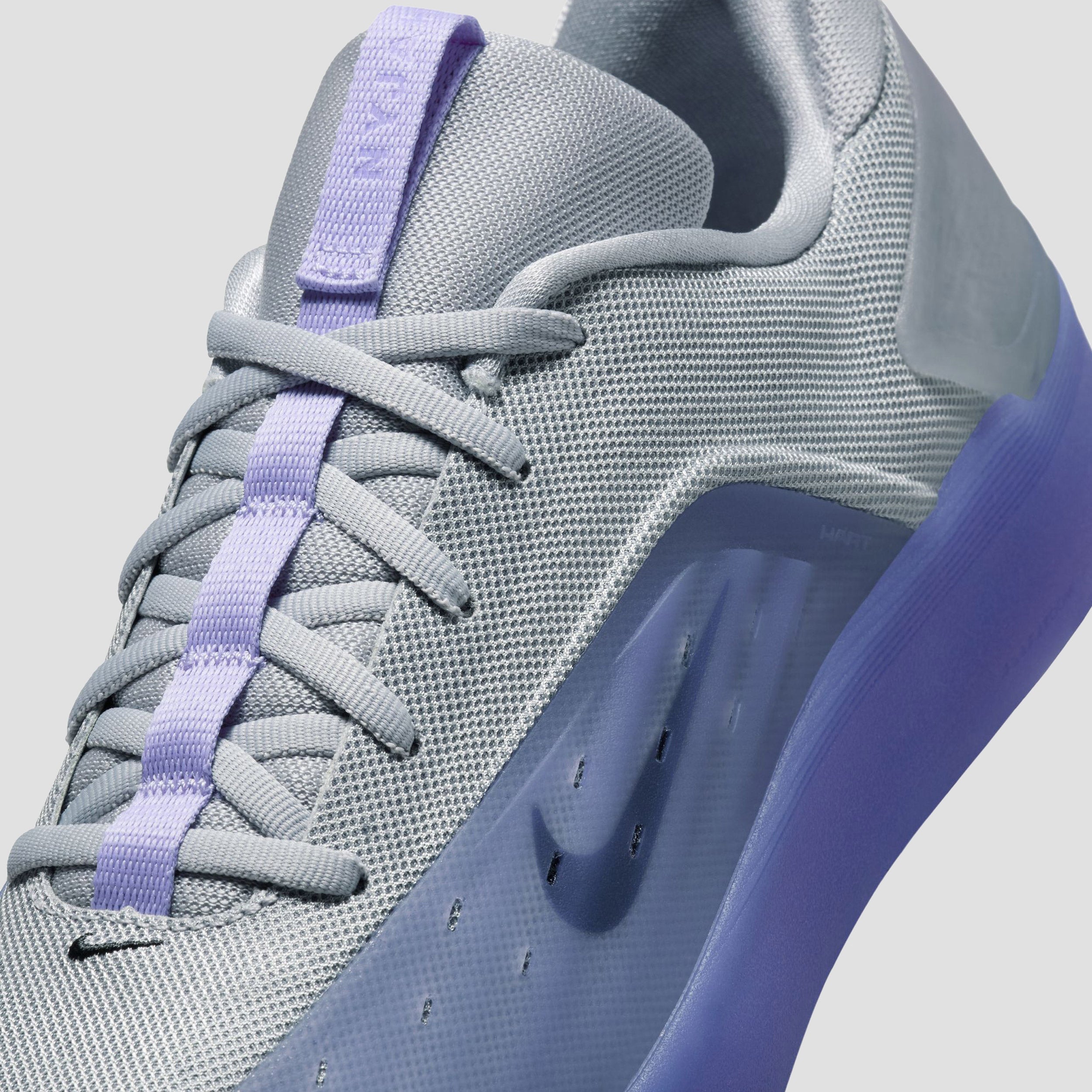 Nike SB Zoom Nyjah 4 Skate Shoes Light Thistle / Black / Light Thistle