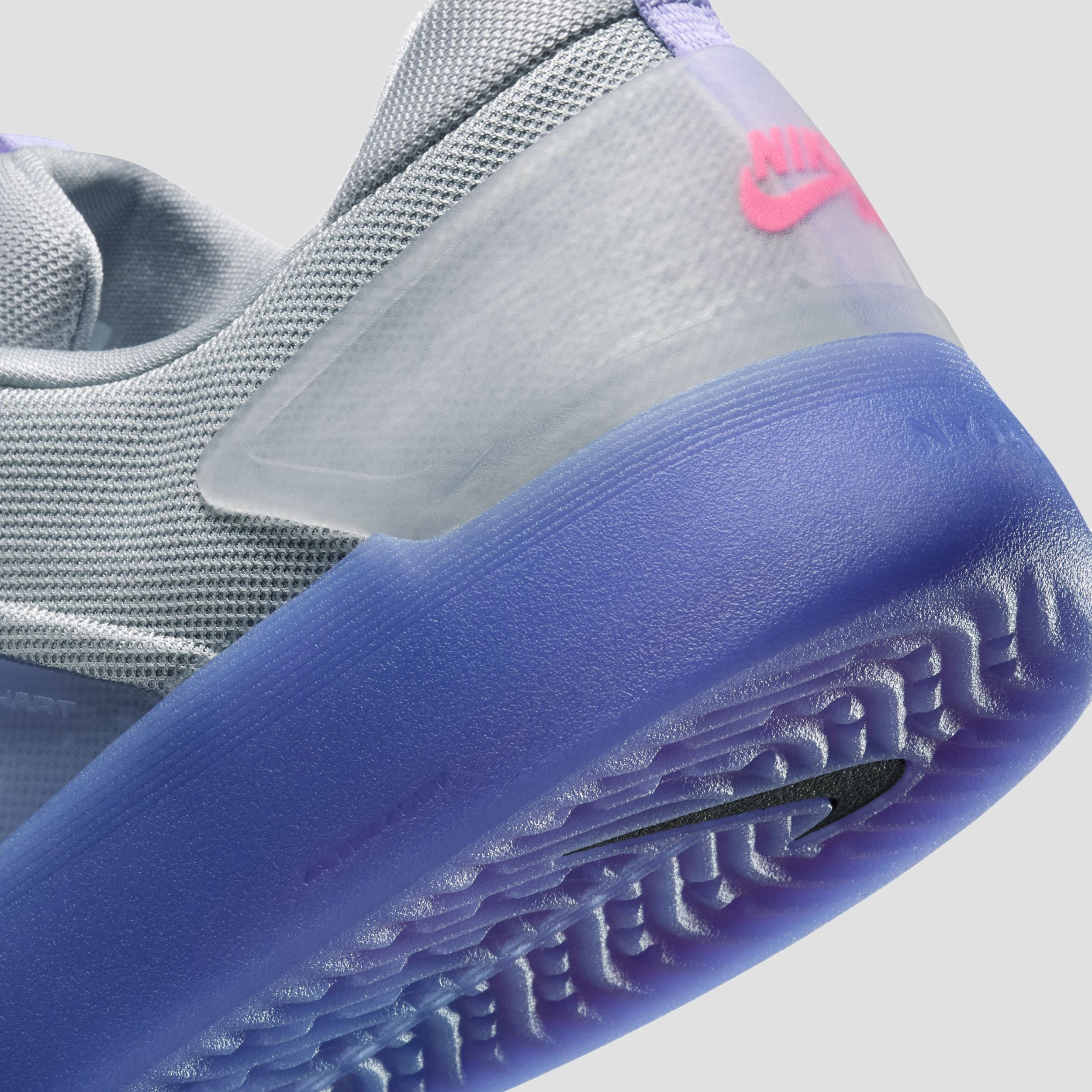 Nike SB Zoom Nyjah 4 Skate Shoes Light Thistle / Black / Light Thistle