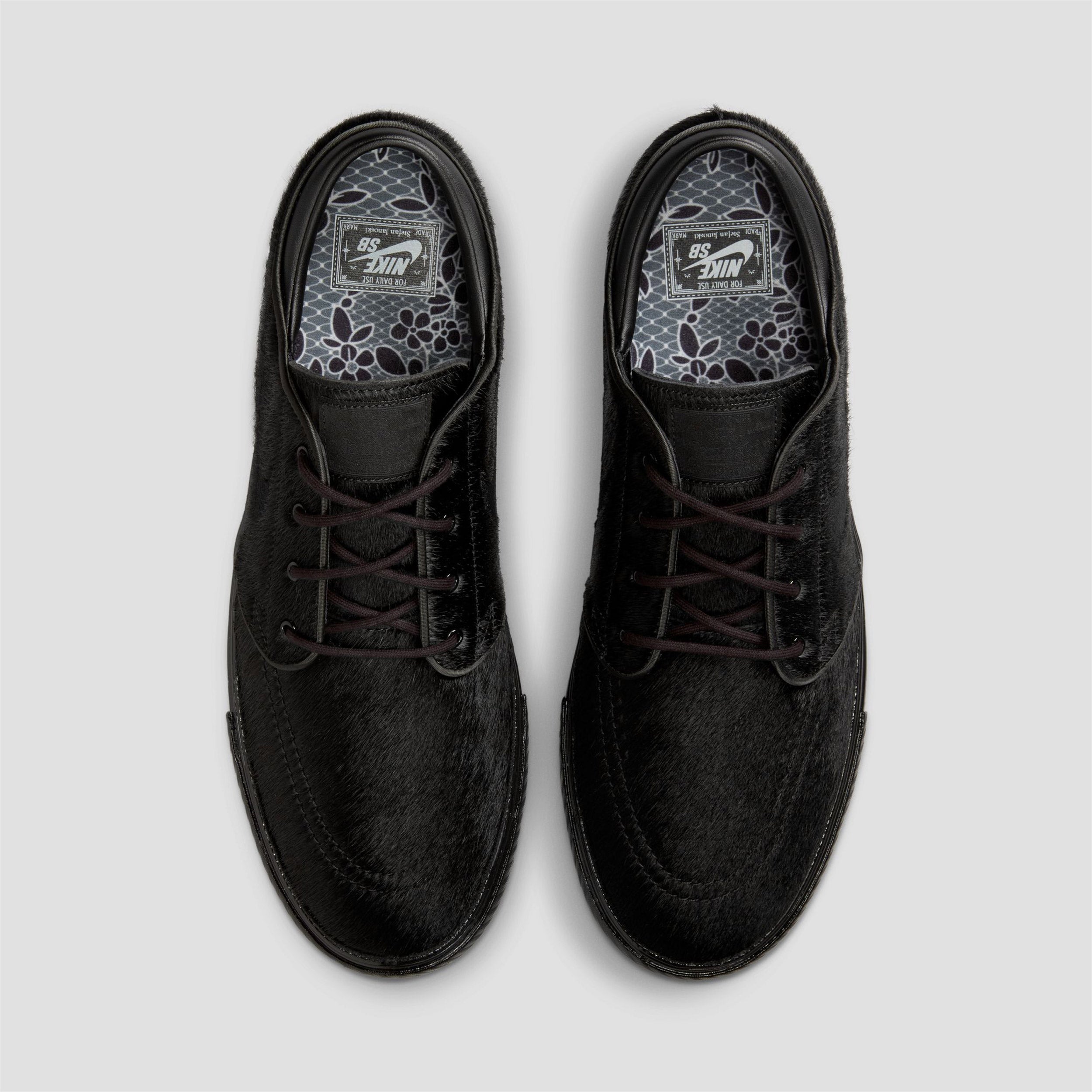Nike SB Zoom Janoski OG+ SE Skate Shoes Black / Black / Off Noir / Black