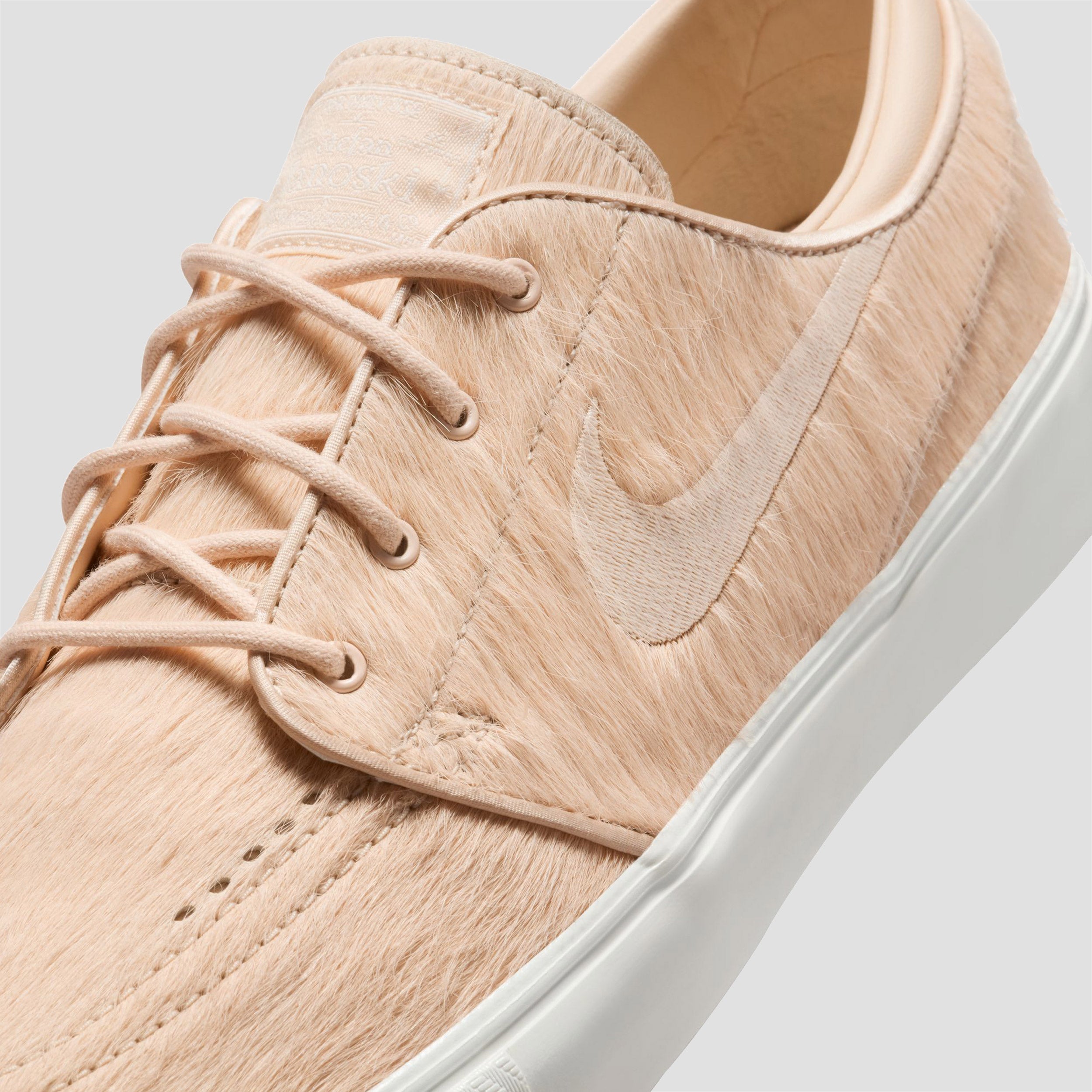 Nike SB Zoom Janoski OG+ SE Skate Shoes Pearl White / Pearl White / Summit White