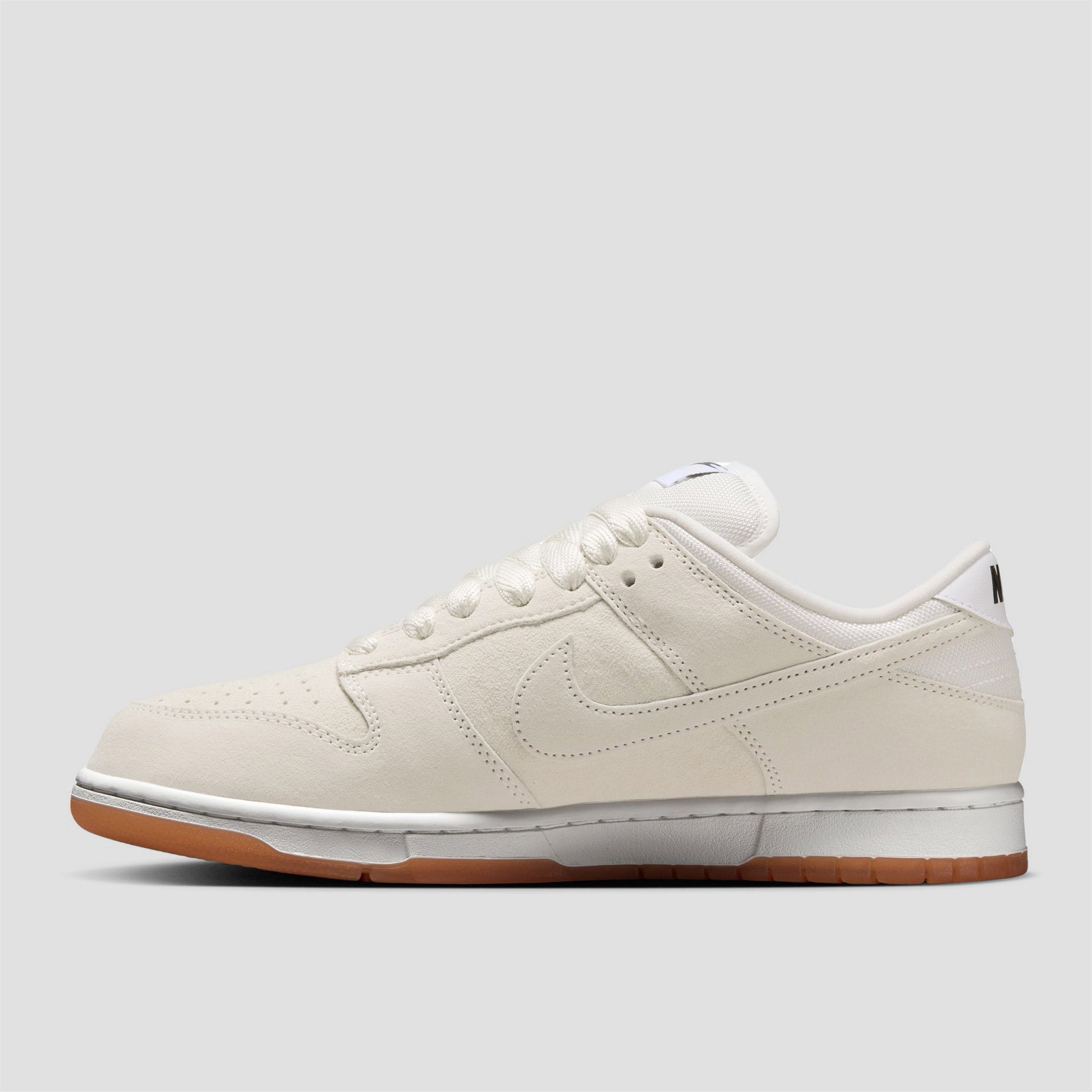Nike SB Dunk Low Pro B Skate Shoes Pale Ivory / Pale Ivory / Summit White / White