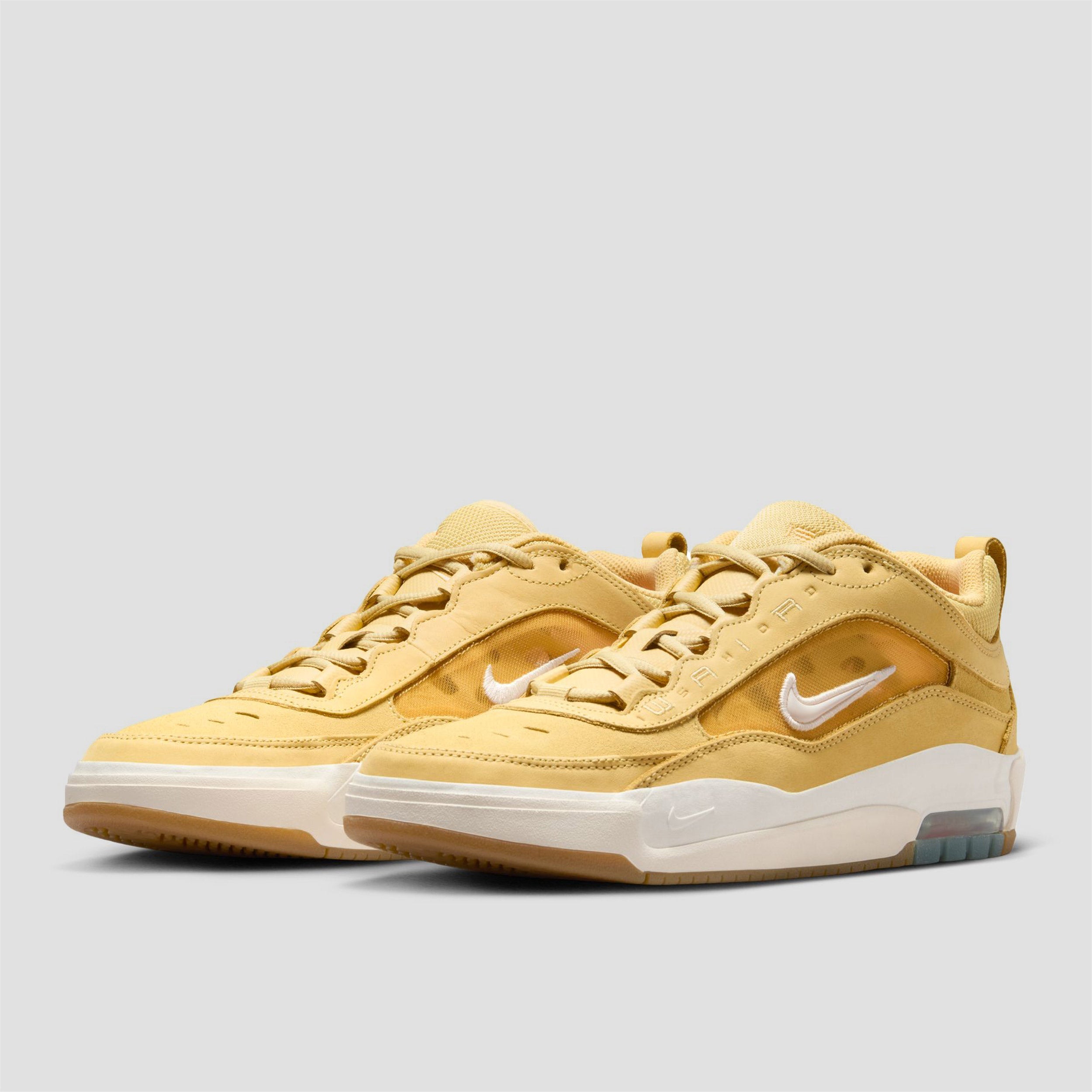Nike SB Air Max Ishod Skate Shoes Saturn Gold / Sail / Saturn Gold / Solar Flare