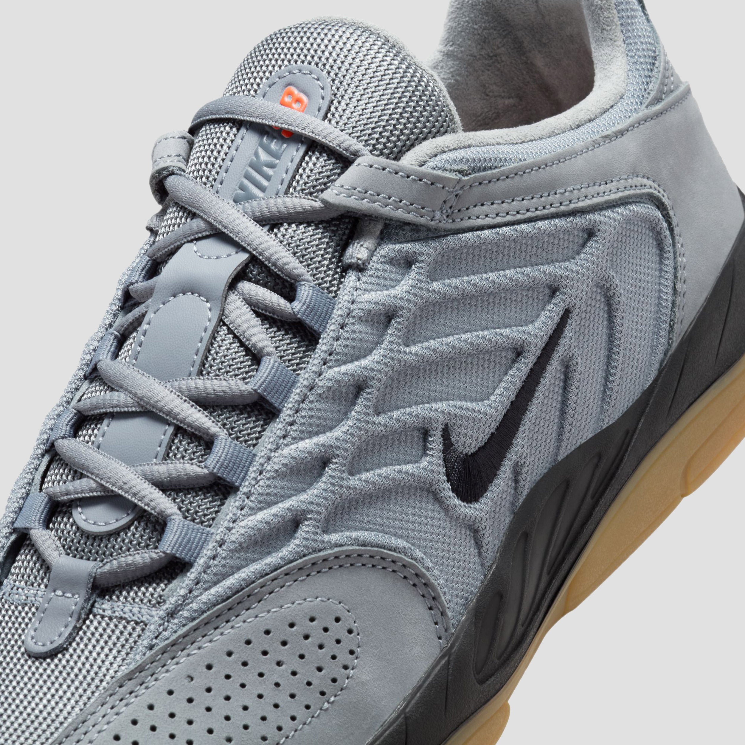 Nike SB Vertebrae Skate Shoes Cool Grey / Black / Cool Grey / Dark Grey