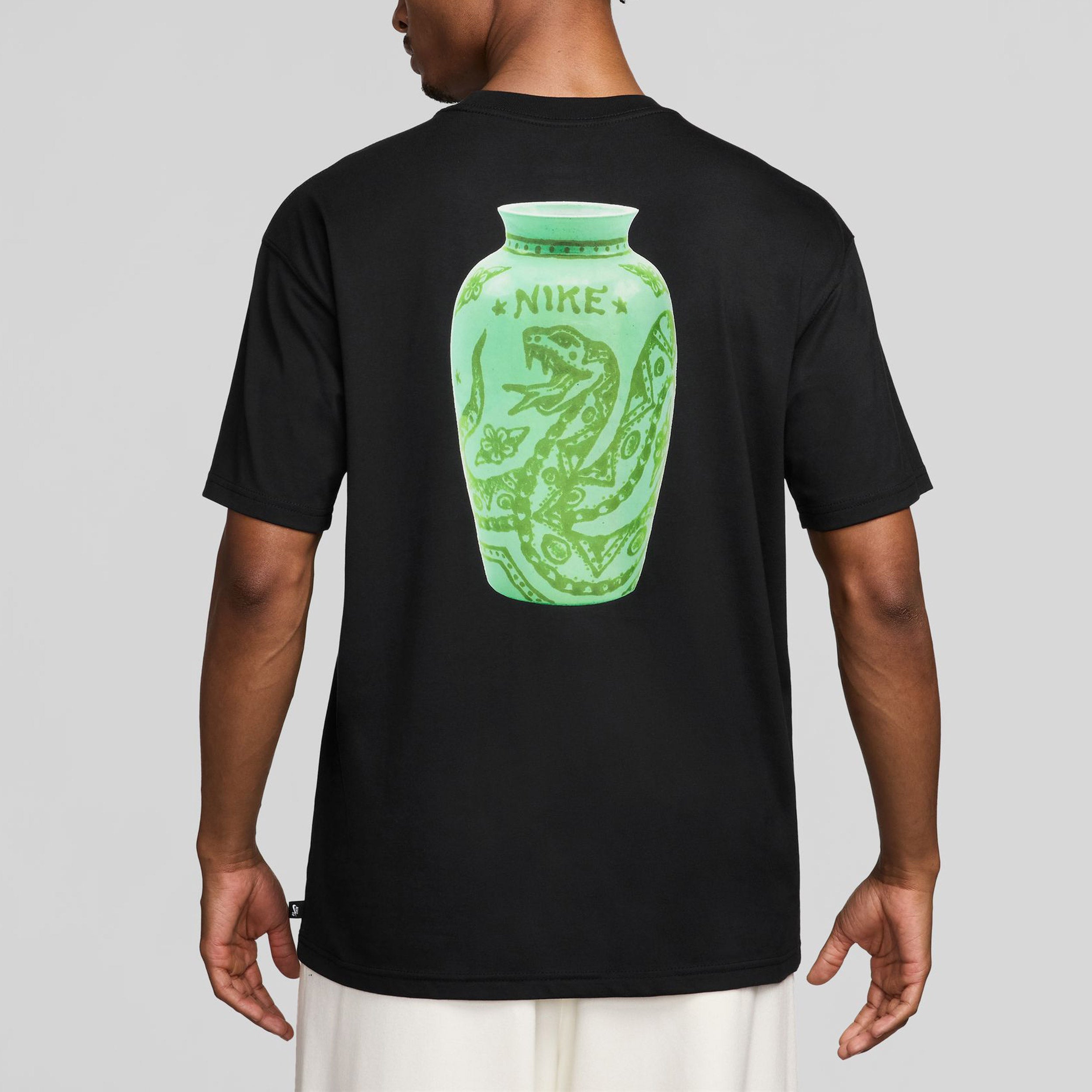 Nike SB M90 Vase T-Shirt Black