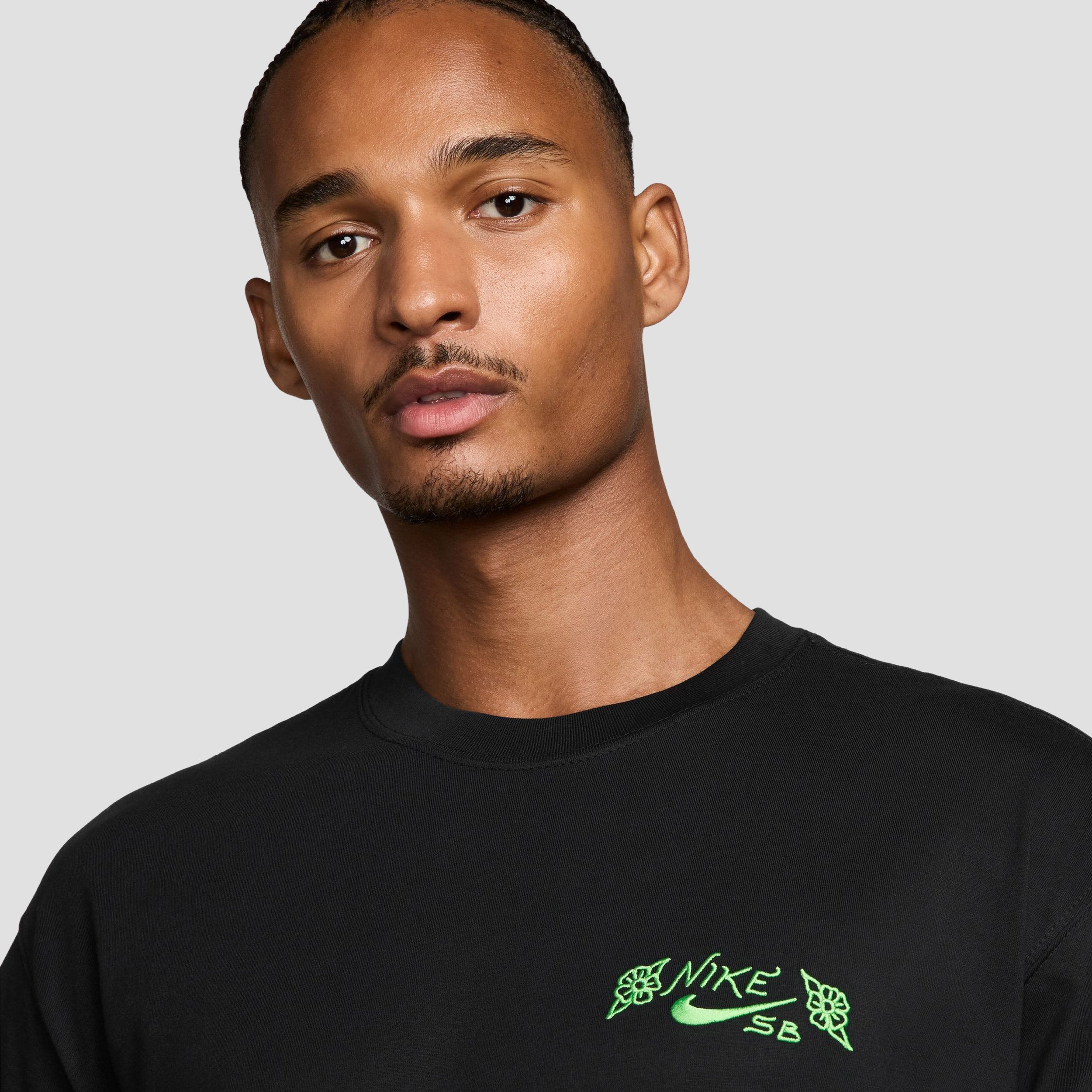Nike SB M90 Vase T-Shirt Black