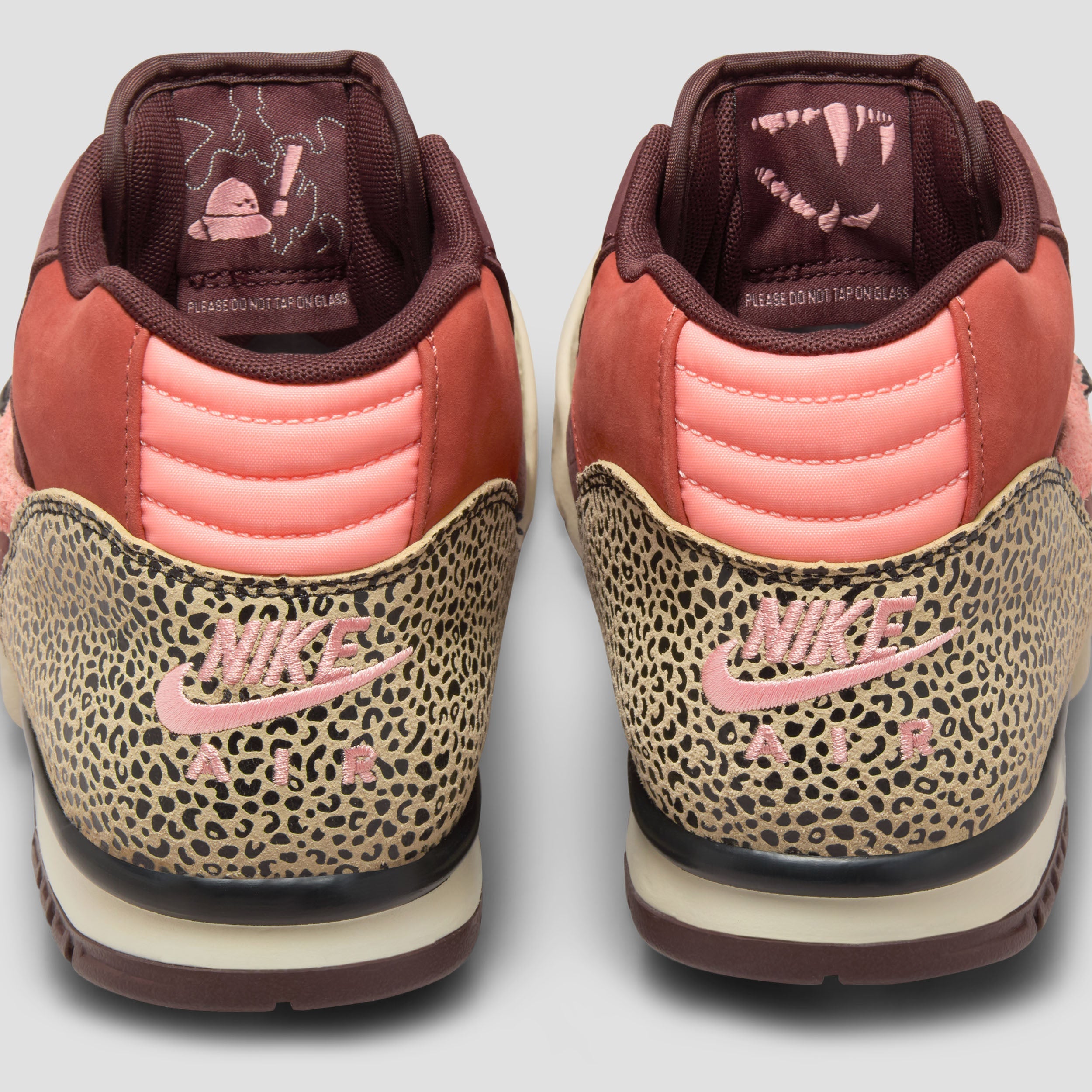 Nike SB Air Trainer 1 Skate Shoes Limestone / Pink Quartz / Earth / Dusty Pink