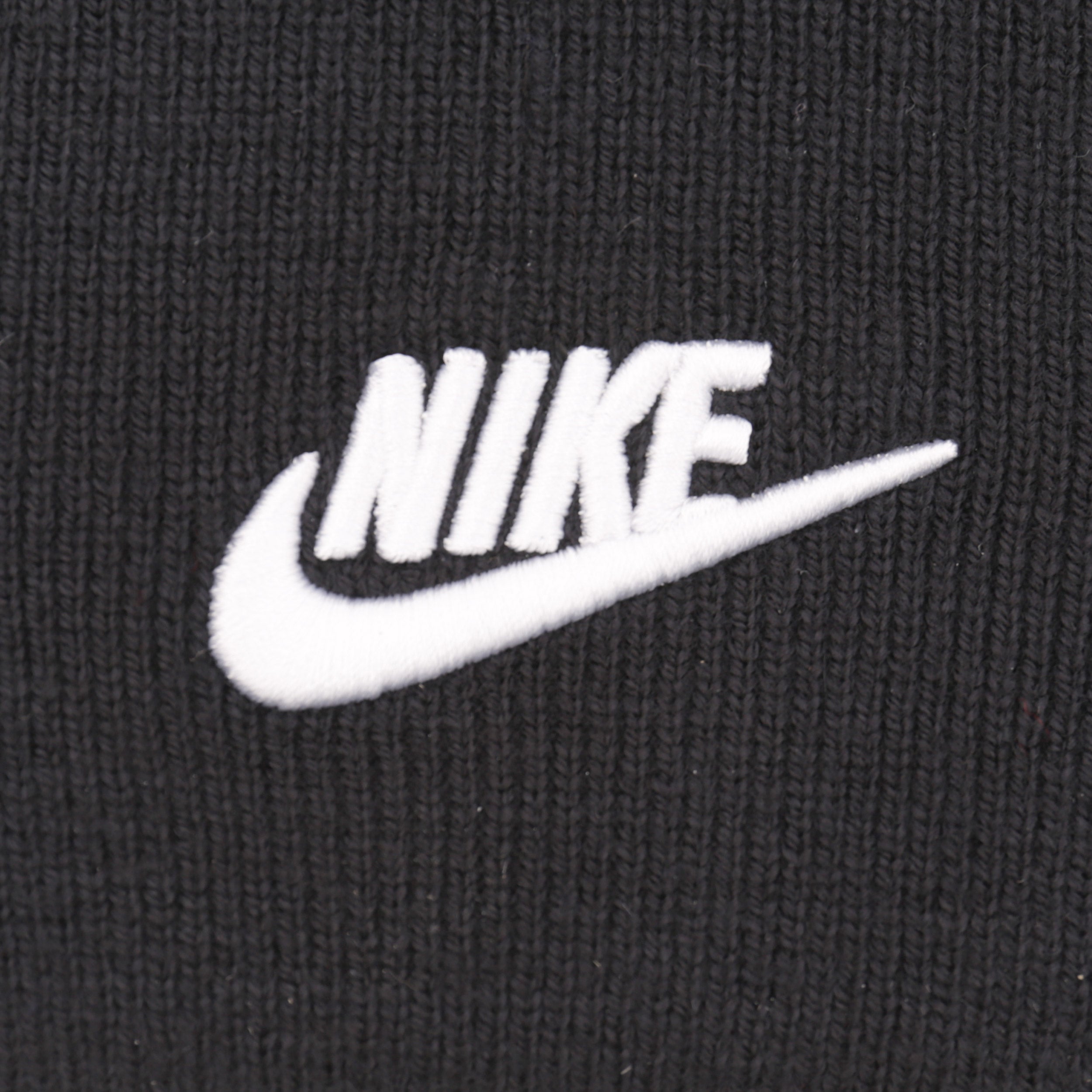Nike Peak Futura Beanie Black / White