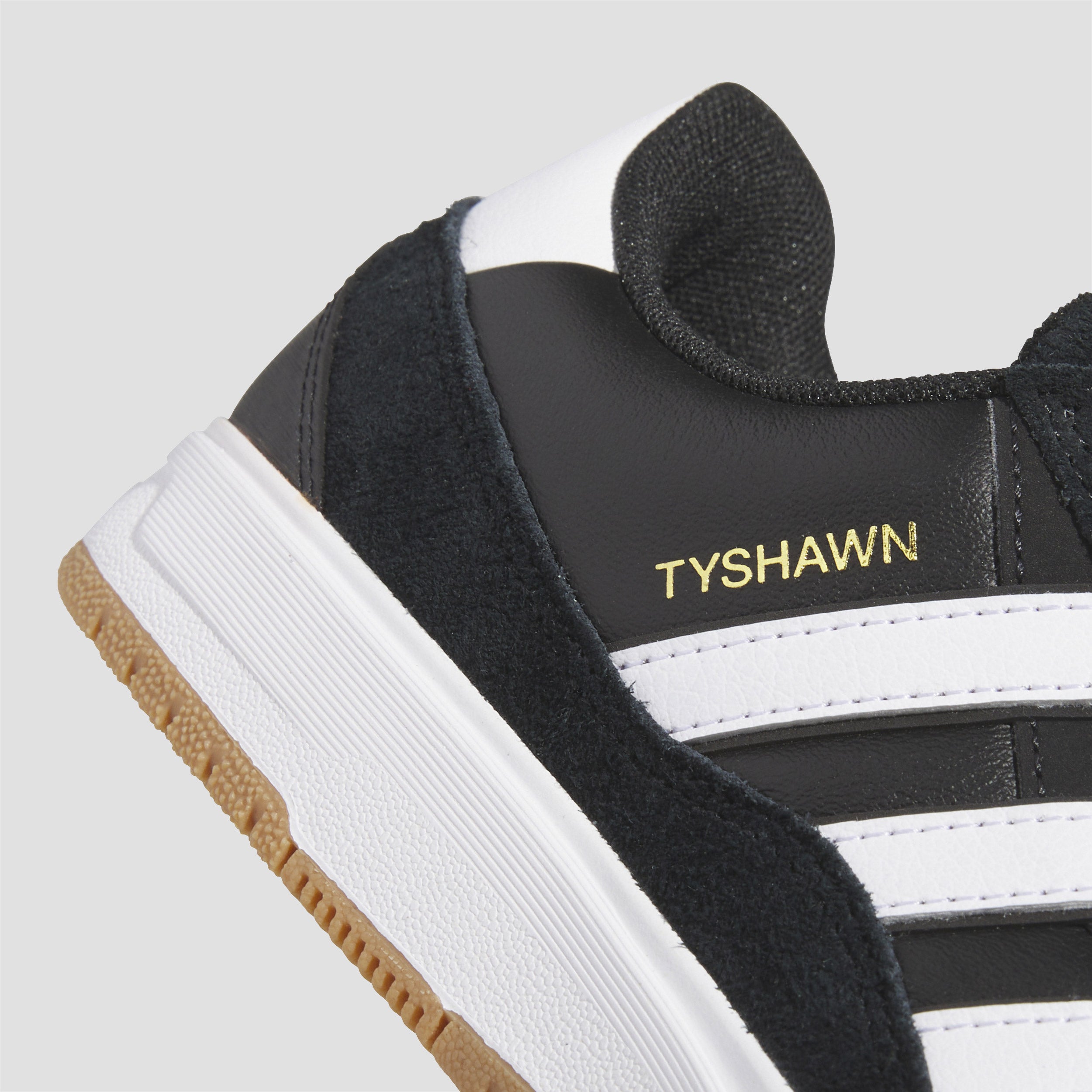 Adidas Tyshawn II Skate Shoes Core Black / Cloud White / Gum