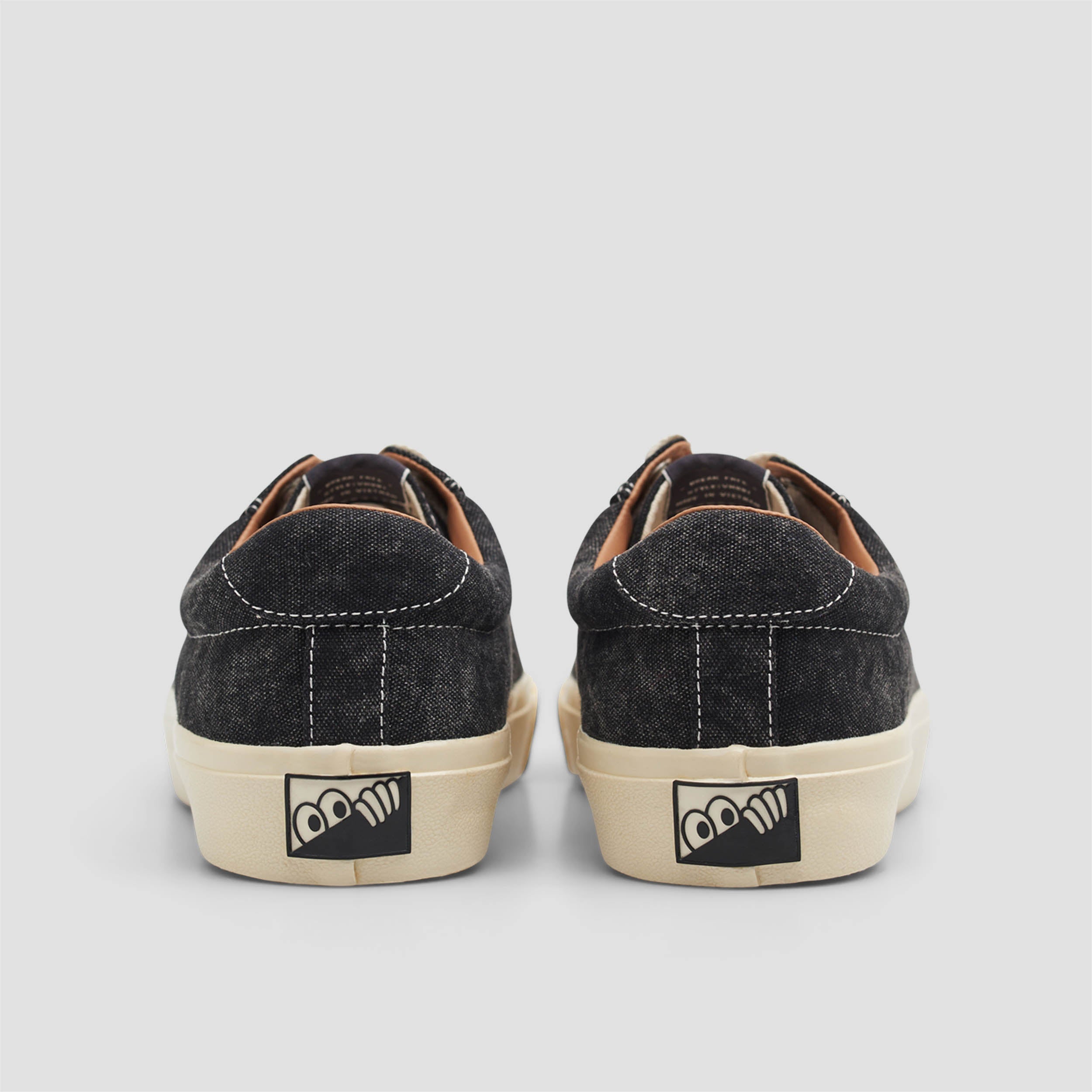 Last Resort AB VM001 Skate Shoes Lo Canvas Washed Black / White