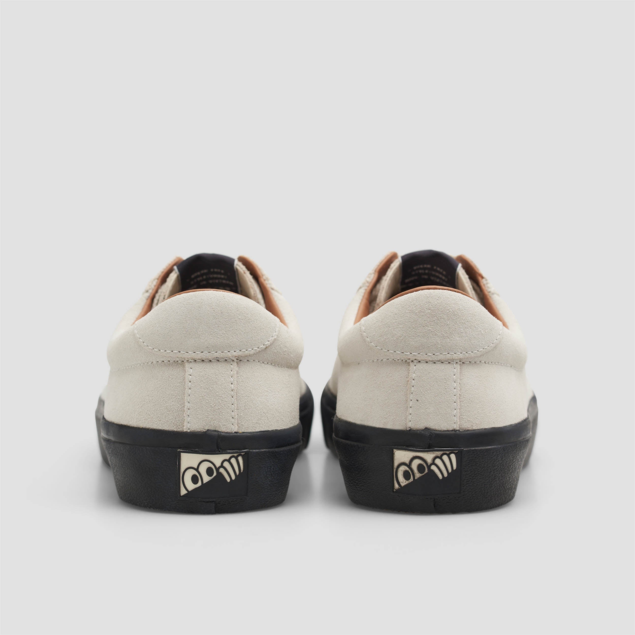 Last Resort AB VM001 Skate Shoes Lo Suede White / Black