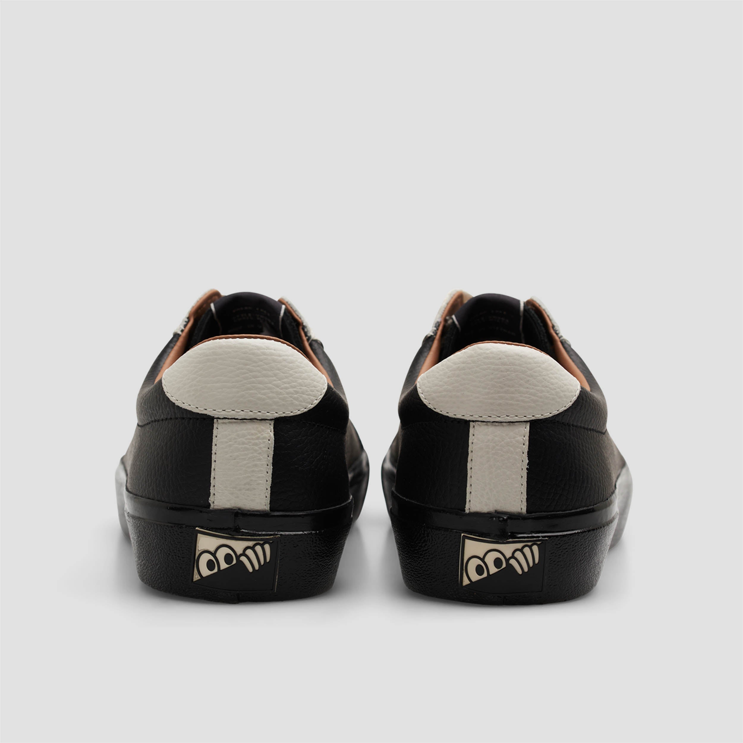 Last Resort AB VM004 Milic Skate Shoes Tuxedo / Black