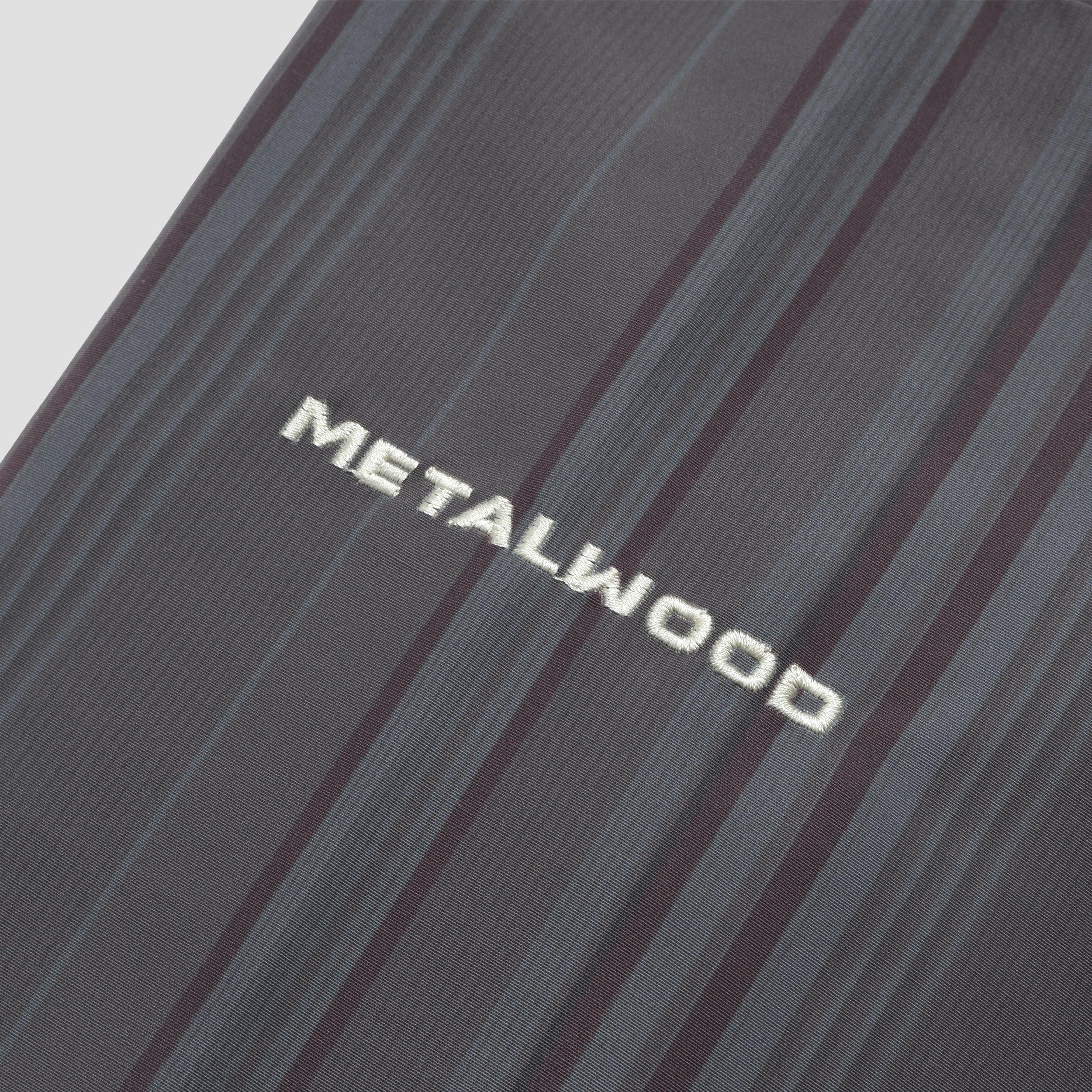 Metalwood Lined V-Neck Pullover Windbreaker Jacket Multicolour