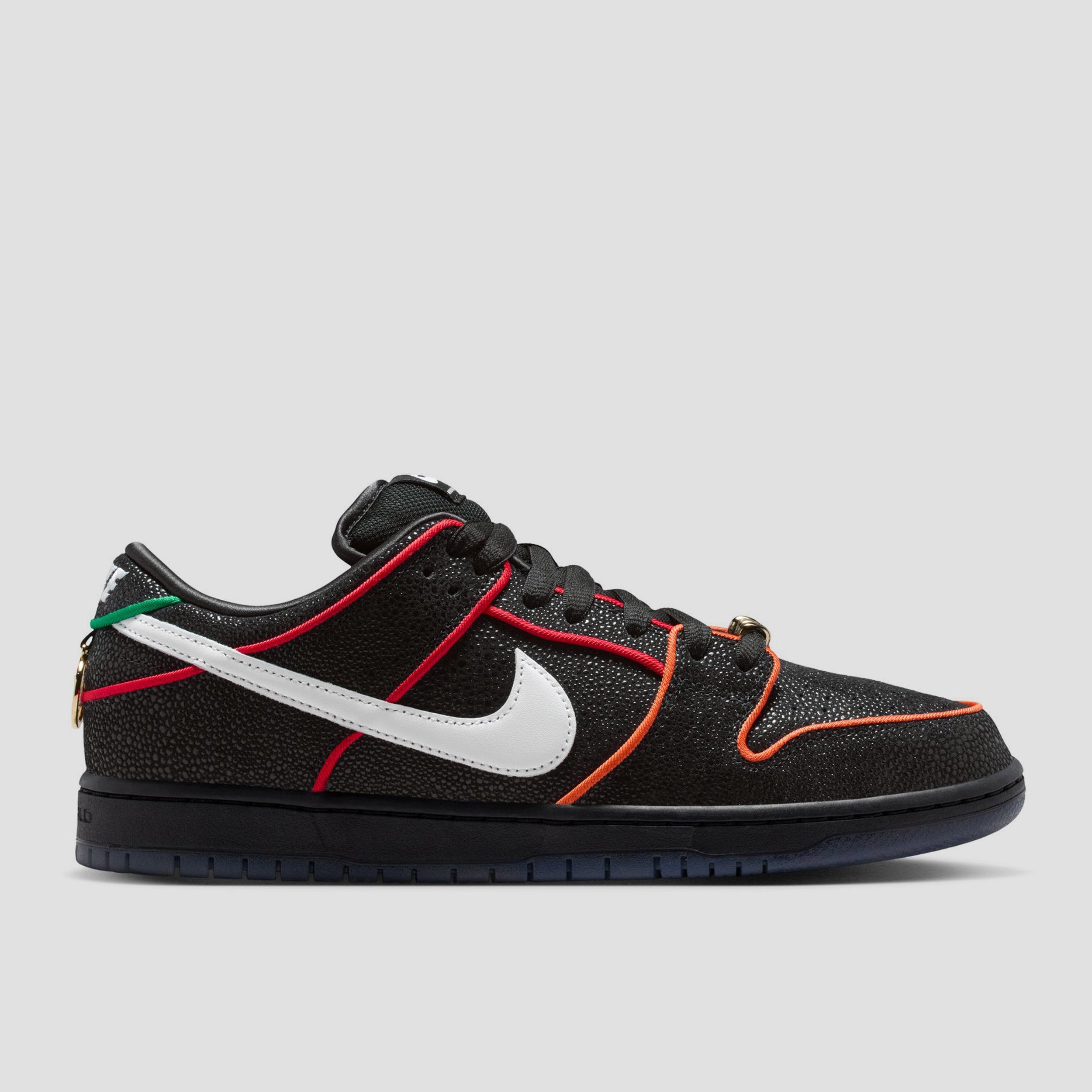 Nike SB Bronx Girls Dunk Low Pro Skate Shoes Black / White / Challenge Red / Total Orange