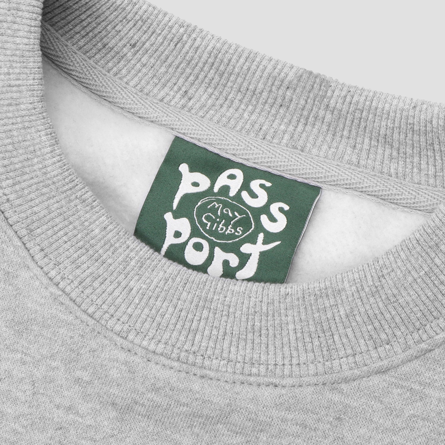 Passport Leap Frog Sweater Ash