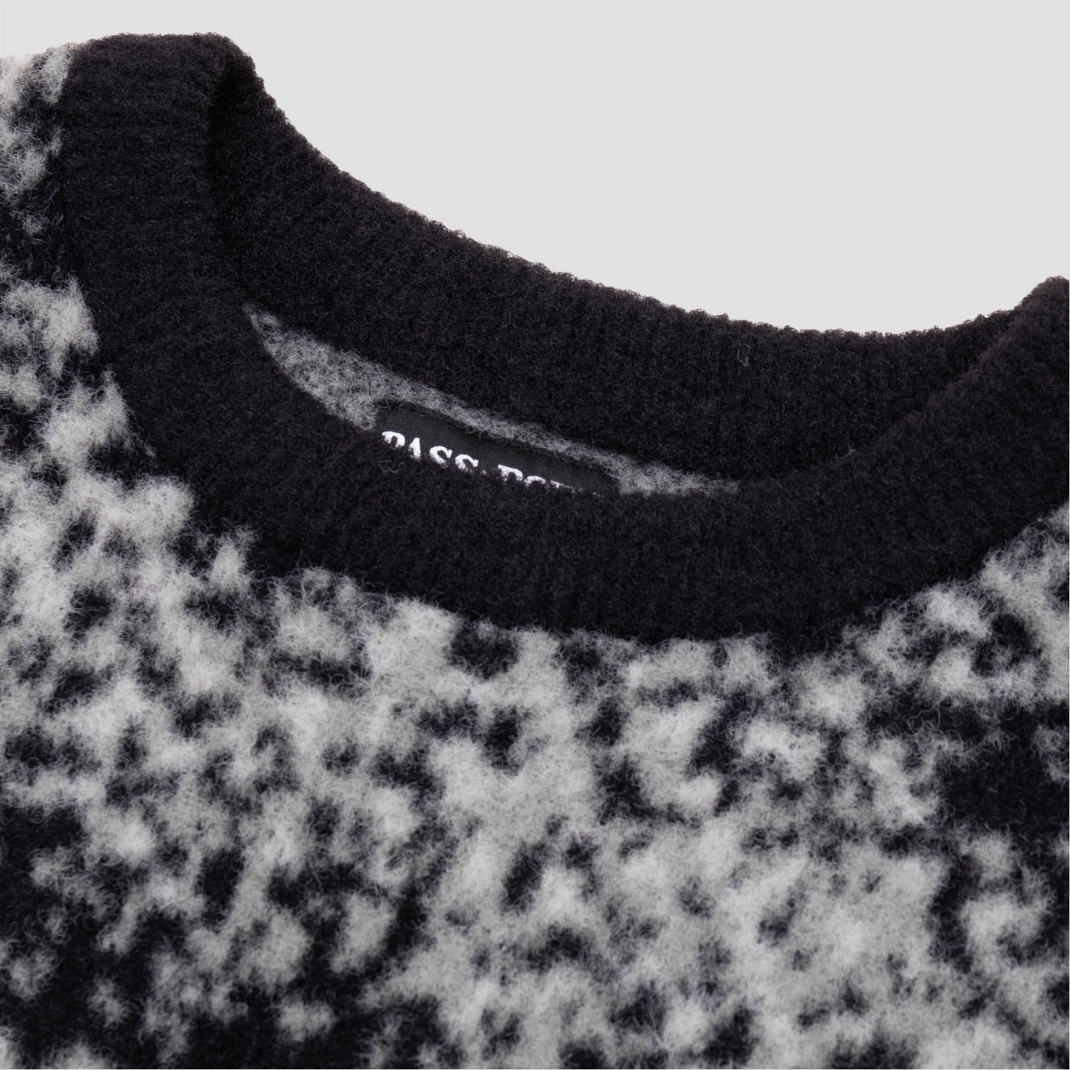 PassPort Cave~in Mohair Sweater Black / Grey