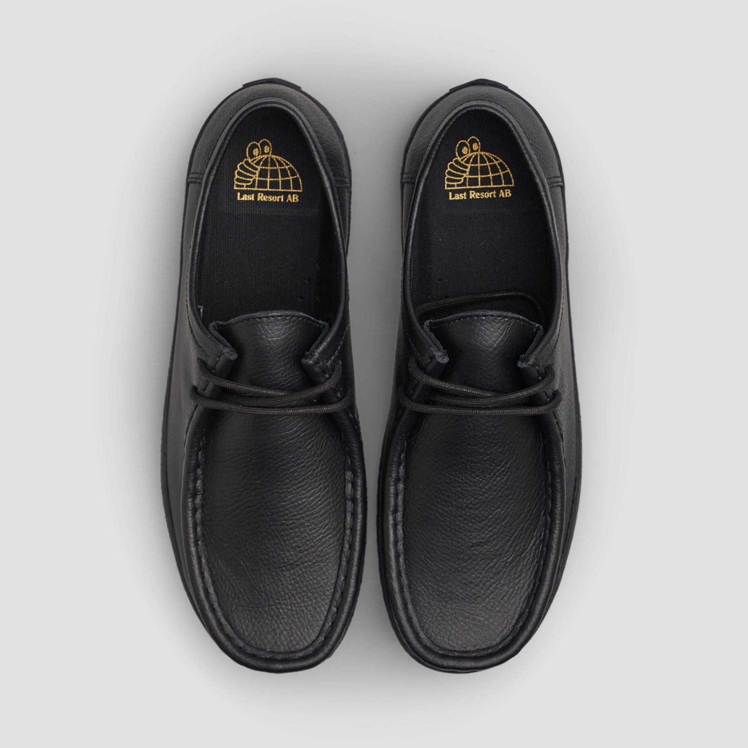 Last Resort AB VM006 Moc Lo Leather Skate Shoes Black / Black