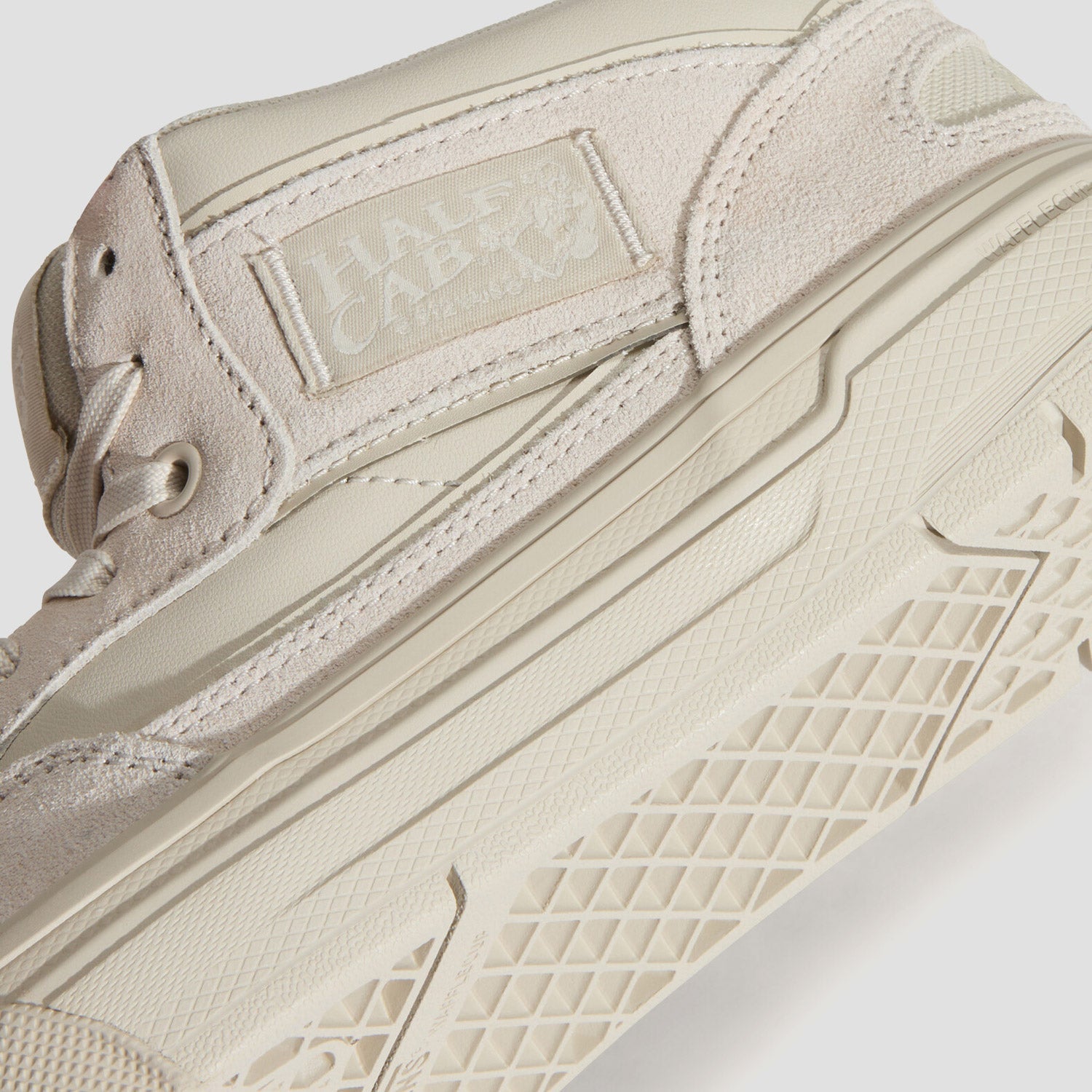 Vans Skate Half Cab Wafflecup Skate Shoes Atiba / Off White