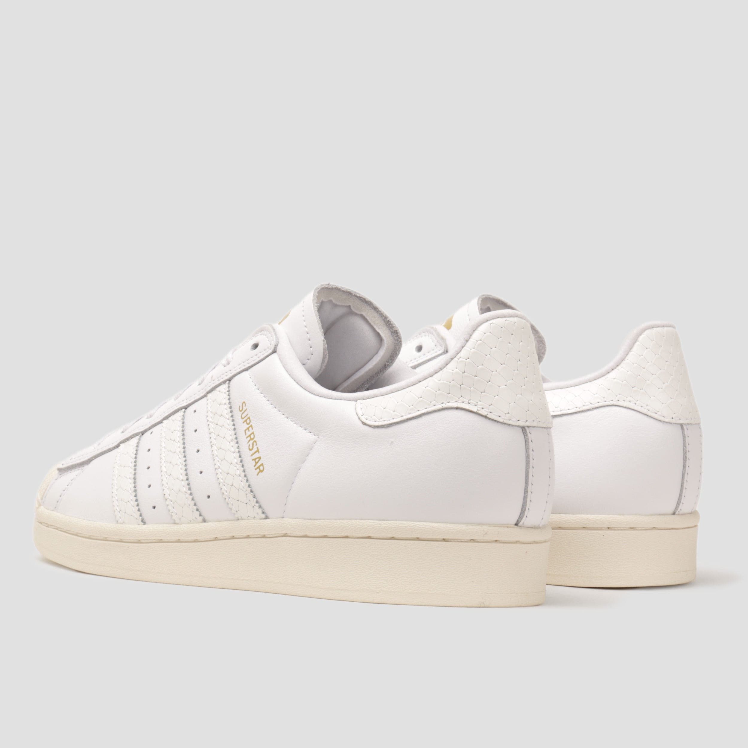 adidas Superstar Adv Skate Shoes Footwear White / Footwear White / Gold Metallic