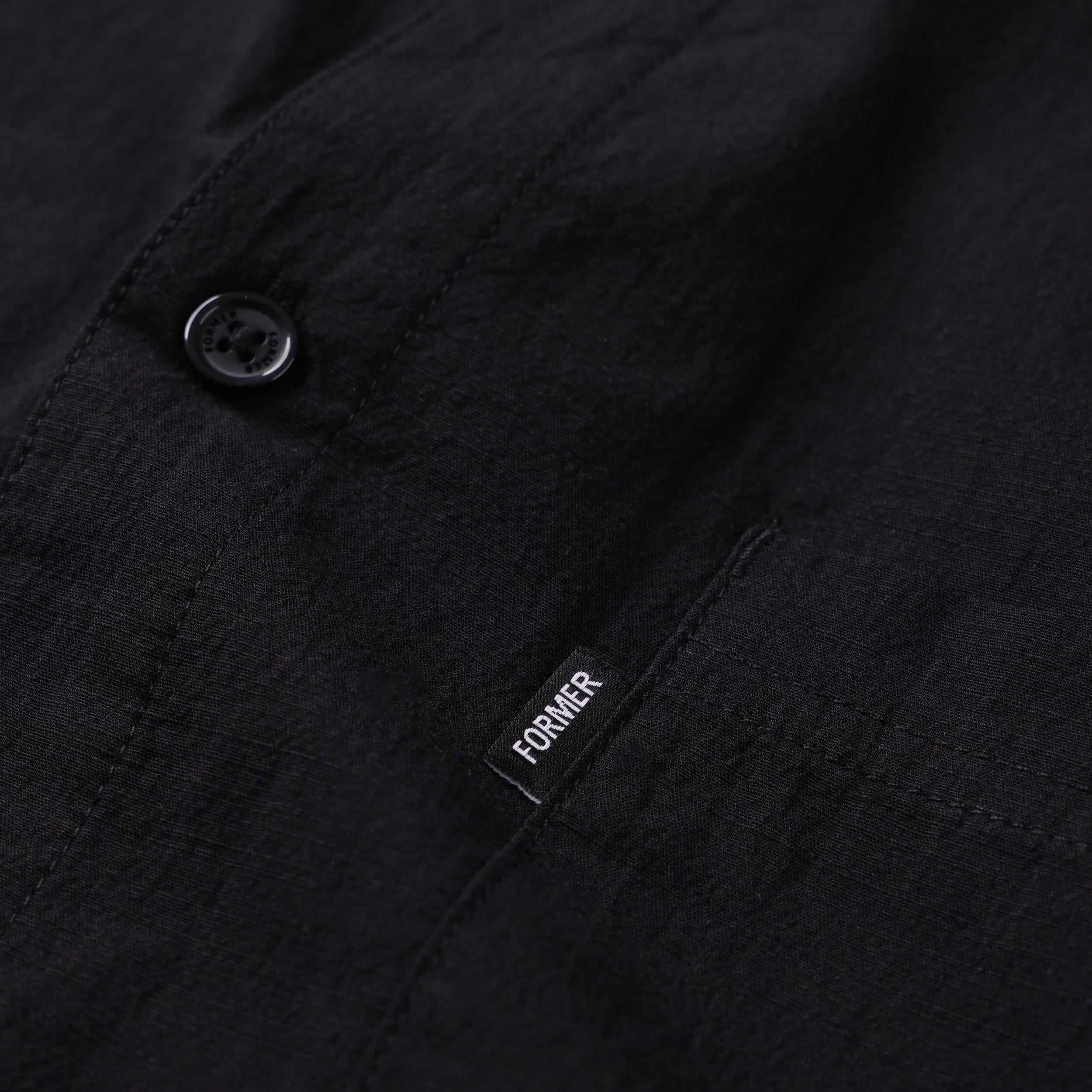 Former Legacy Shortsleeve Shirt Black