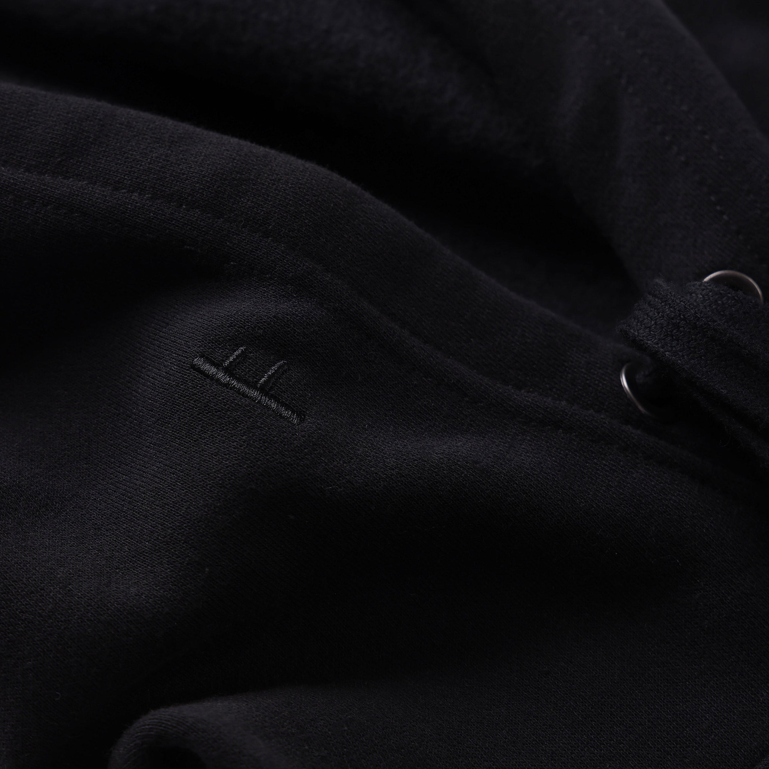 Former Oscillating Hood Black