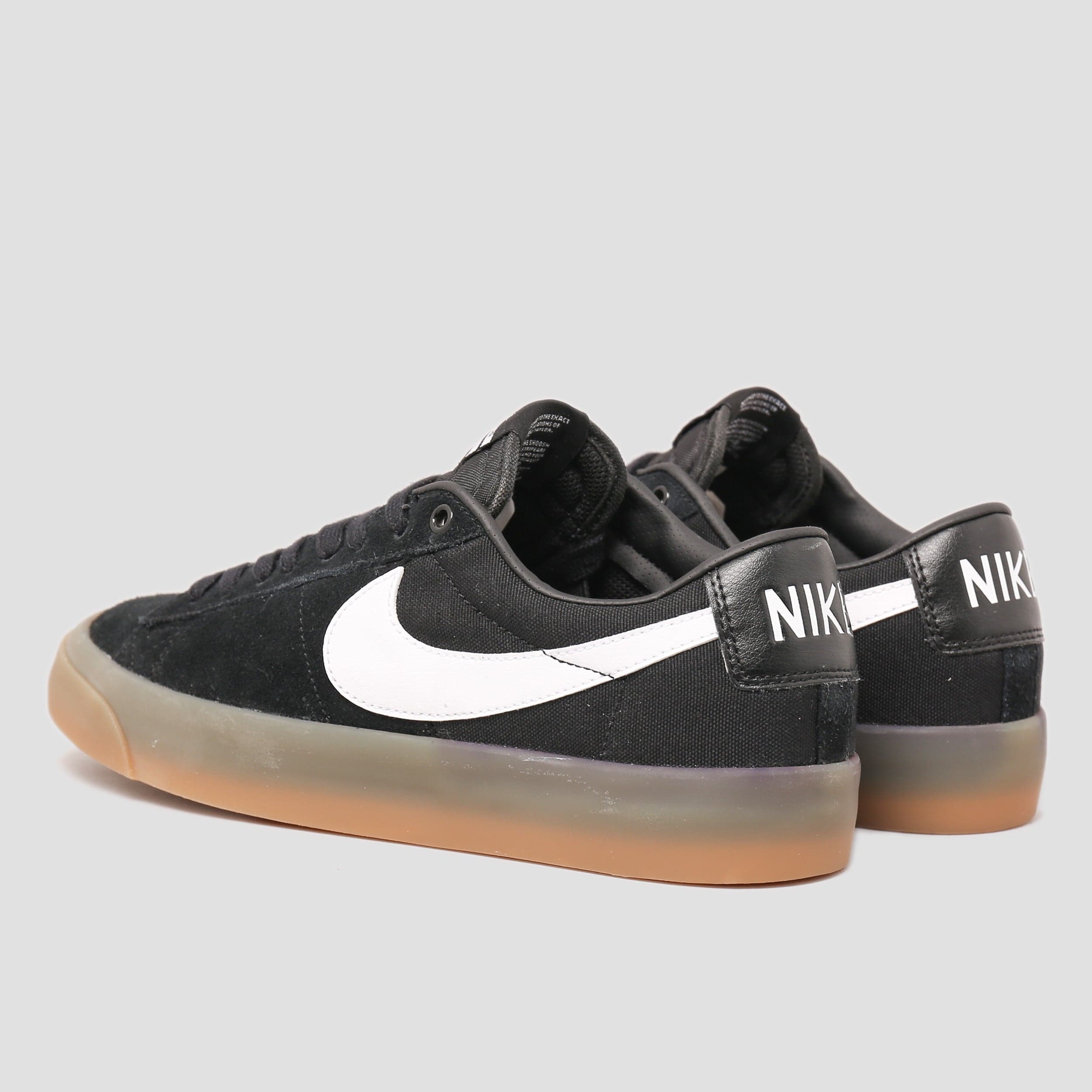 Nike SB Blazer Low Pro GT Shoes Black / White - Black - White