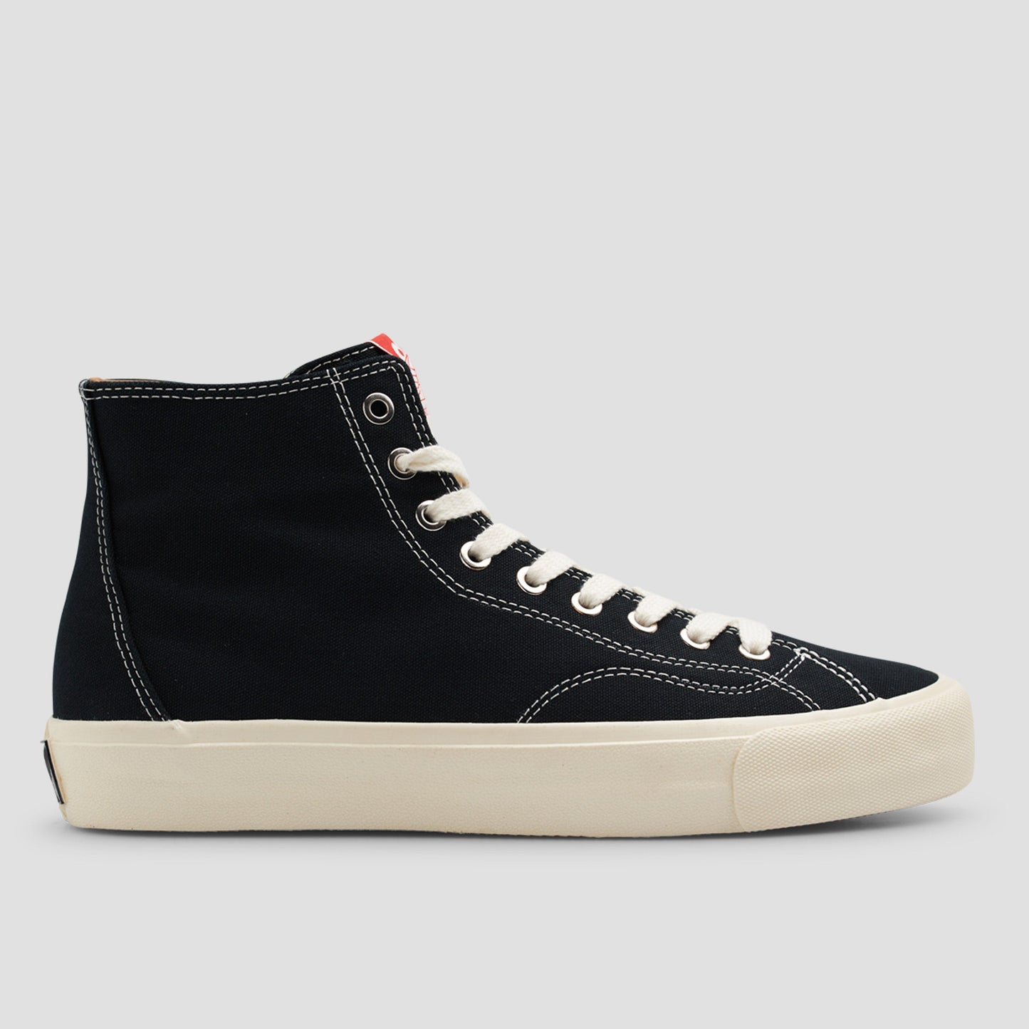 Last Resort AB VM003 Hi Canvas Black / White