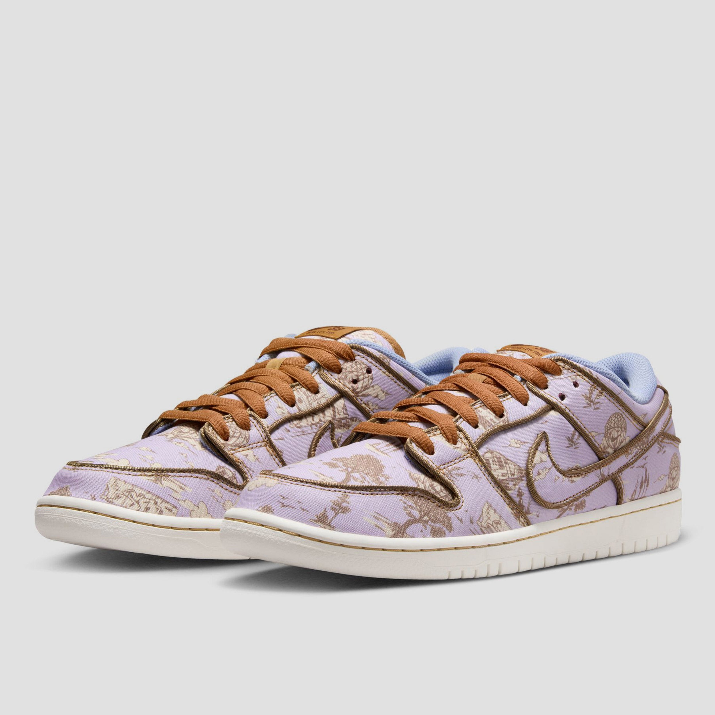 Nike SB Dunk Low Pro Premium Skate Shoes Football Grey / Coconut Milk - Khaki