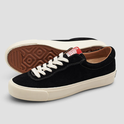 Last Resort AB VM001 Lo Suede Black / White