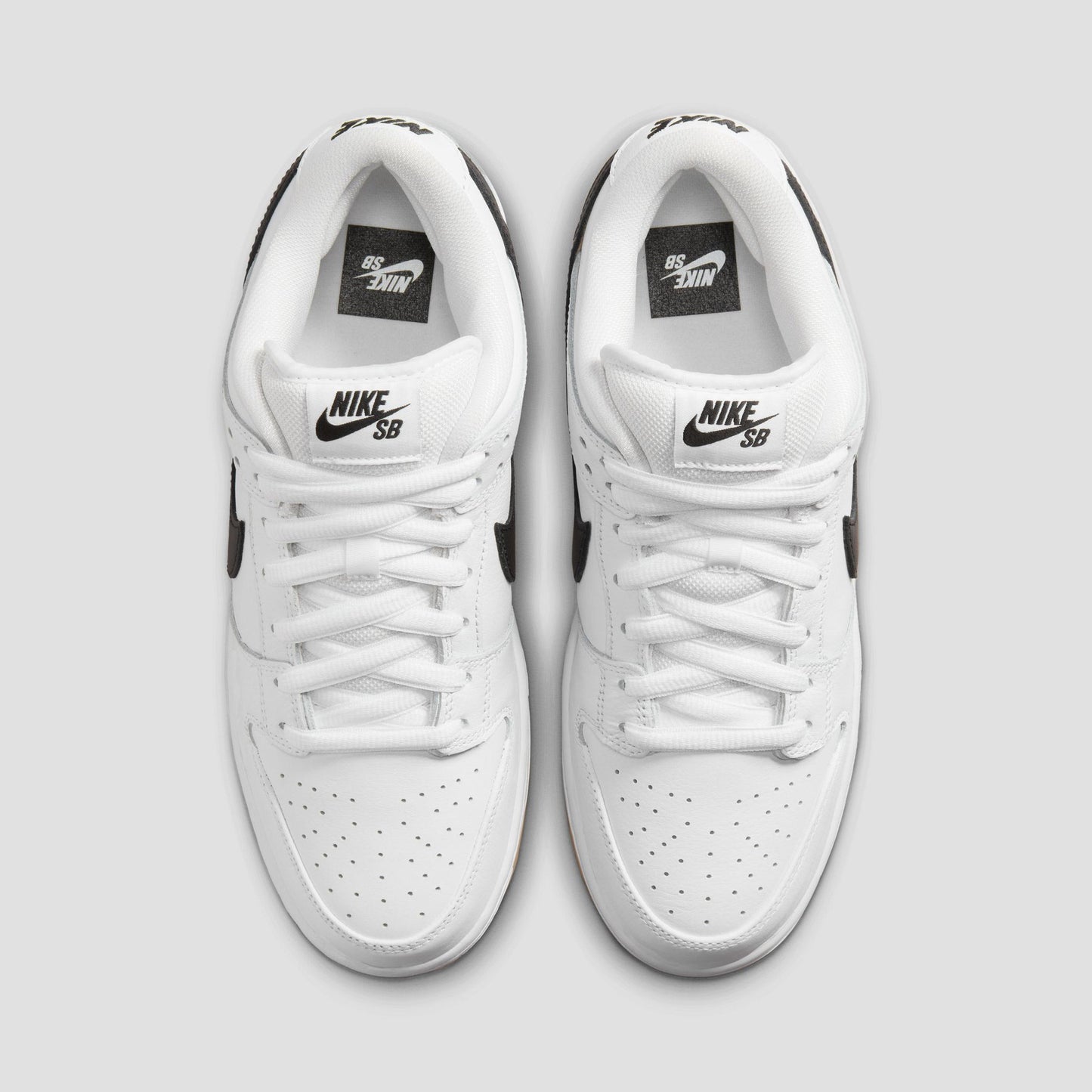 Nike SB Dunk Low Pro Skate Shoes White / Black / Gum