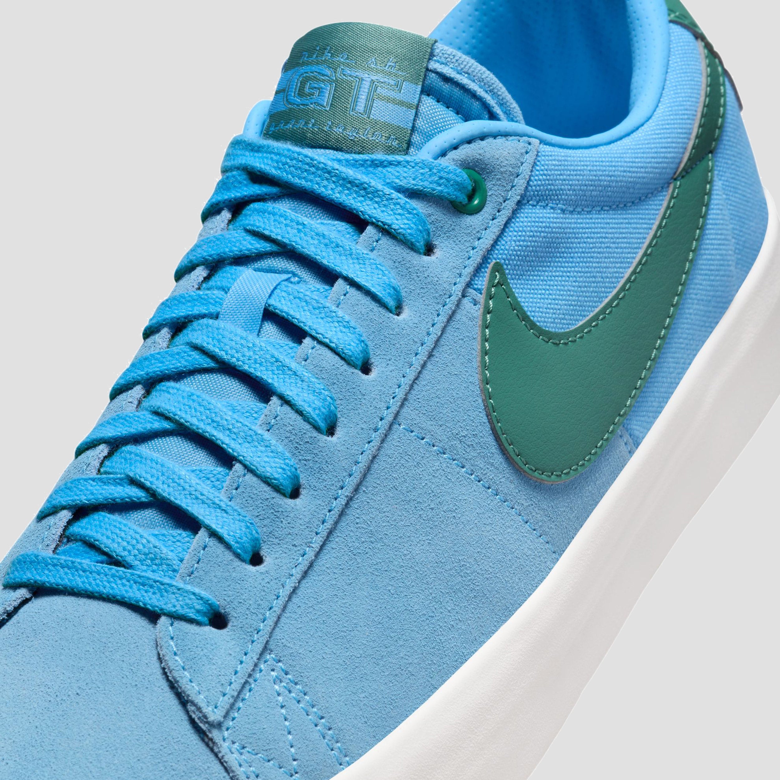 Nike SB Zoom Blazer Low Pro GT Skate Shoes University Blue / Bicoastal