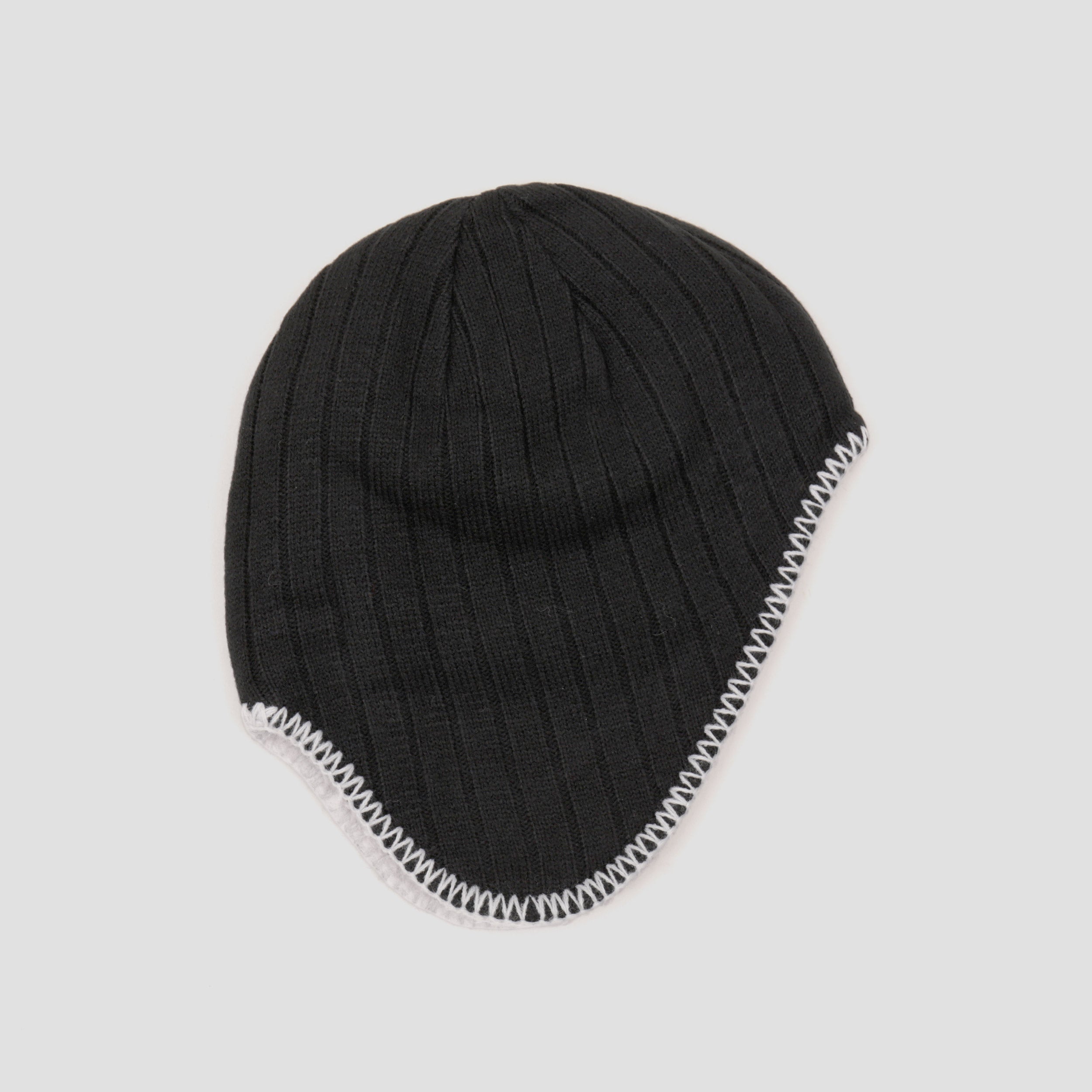 Always Reversible Ear Flap Black / Grey