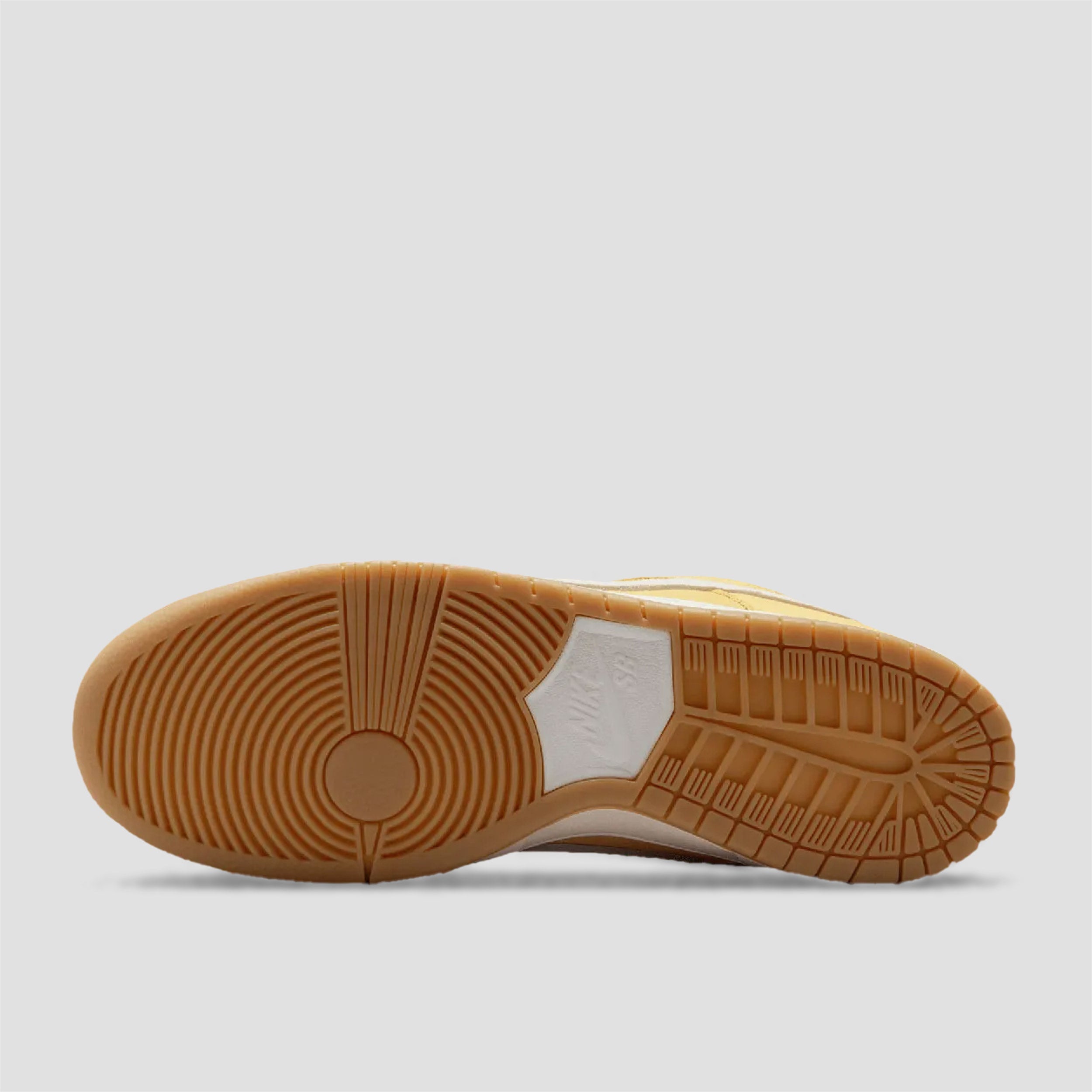 Nike SB Dunk Low Pro Skate Shoes Saturn Gold / Sail / Saturn Gold / Solar Flare