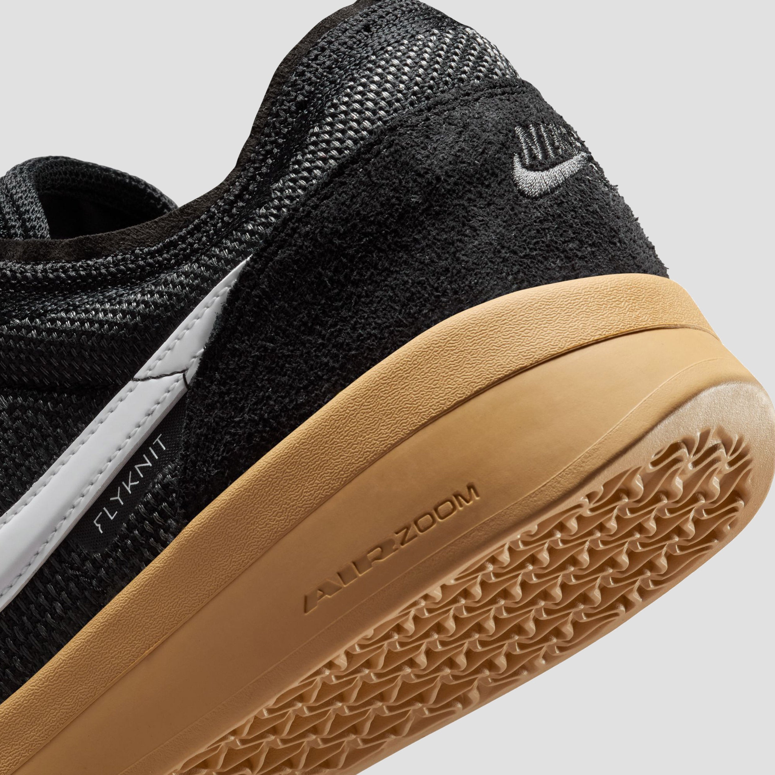 Nike SB PS8 Skate Shoes Black / White / Anthracite / Gum