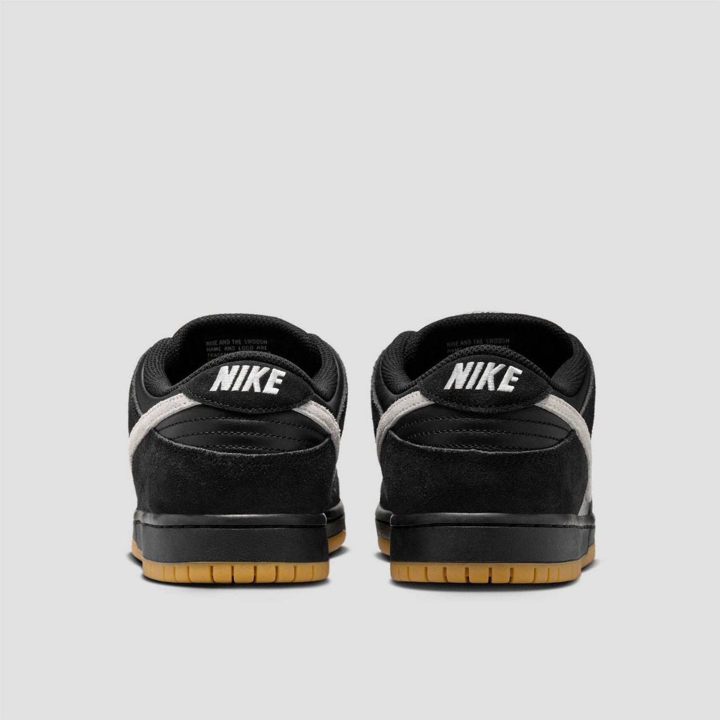 Nike SB Dunk Low Pro Skate Shoes Black / White / Black / Gum