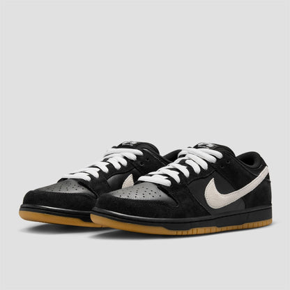 Nike SB Dunk Low Pro Skate Shoes Black / White / Black / Gum