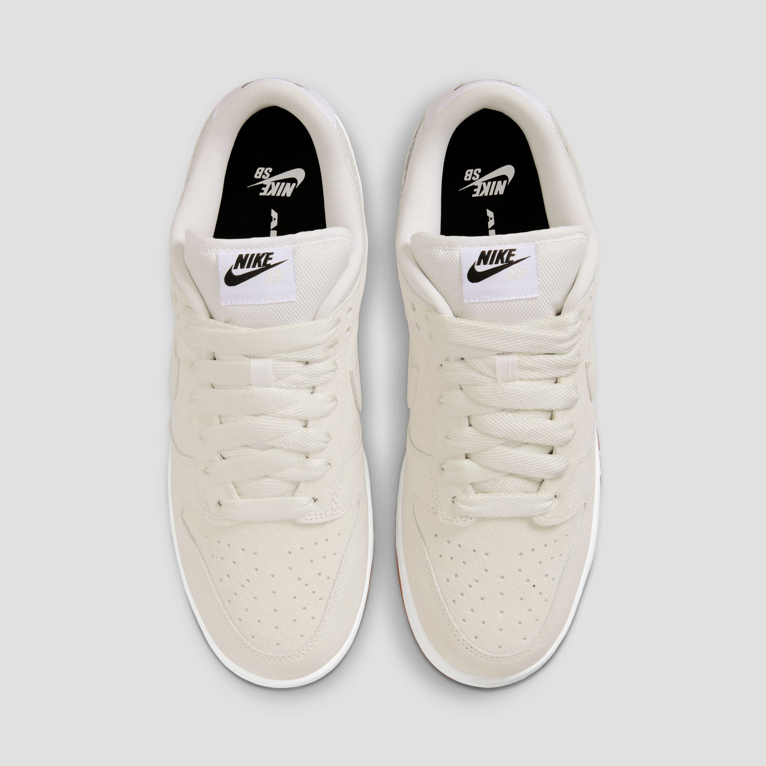 Nike SB Dunk Low Pro B Skate Shoes Pale Ivory / Pale Ivory / Summit White / White