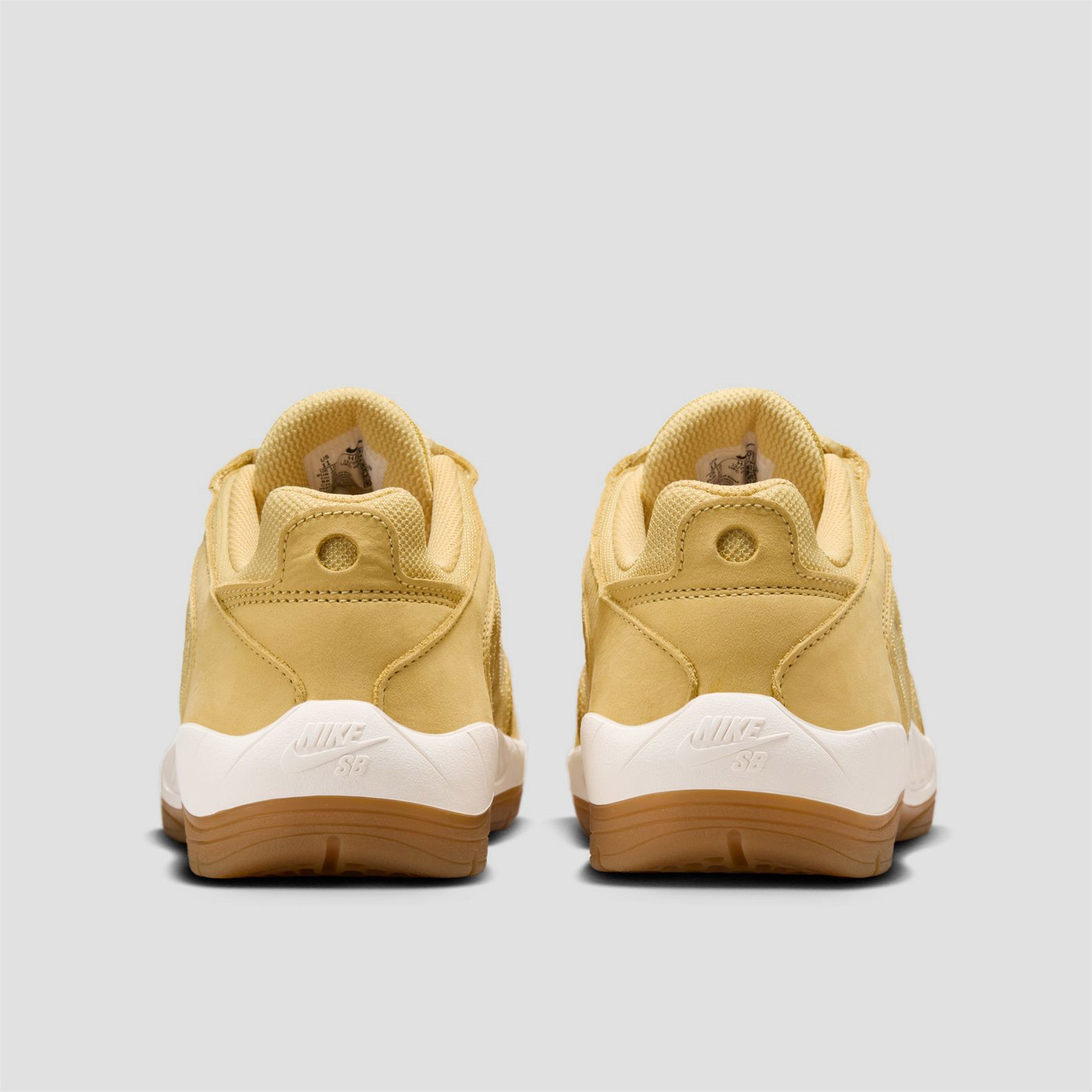 Nike SB Vertebrae Skate Shoes Saturn Gold / Sail / Saturn Gold / Solar Flare