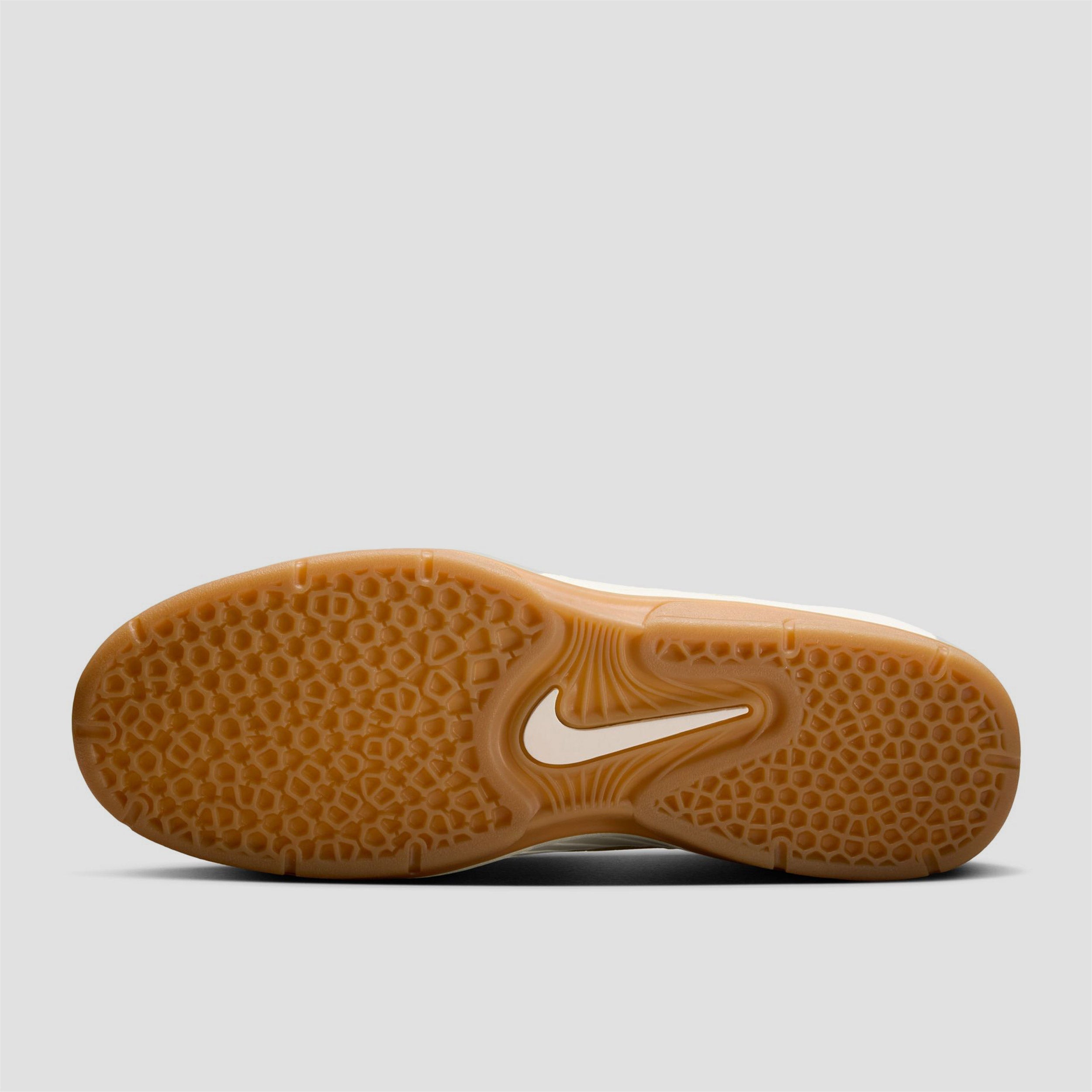 Nike SB Vertebrae Skate Shoes Saturn Gold / Sail / Saturn Gold / Solar Flare