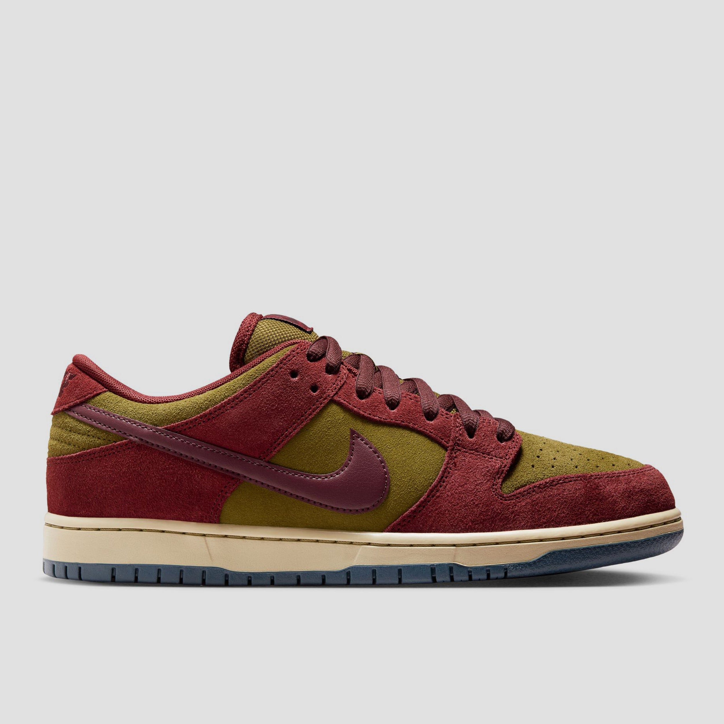 Nike SB Dunk Low Pro Skate Shoes Dark Team Red / Burgundy / Crush / Olive Flak