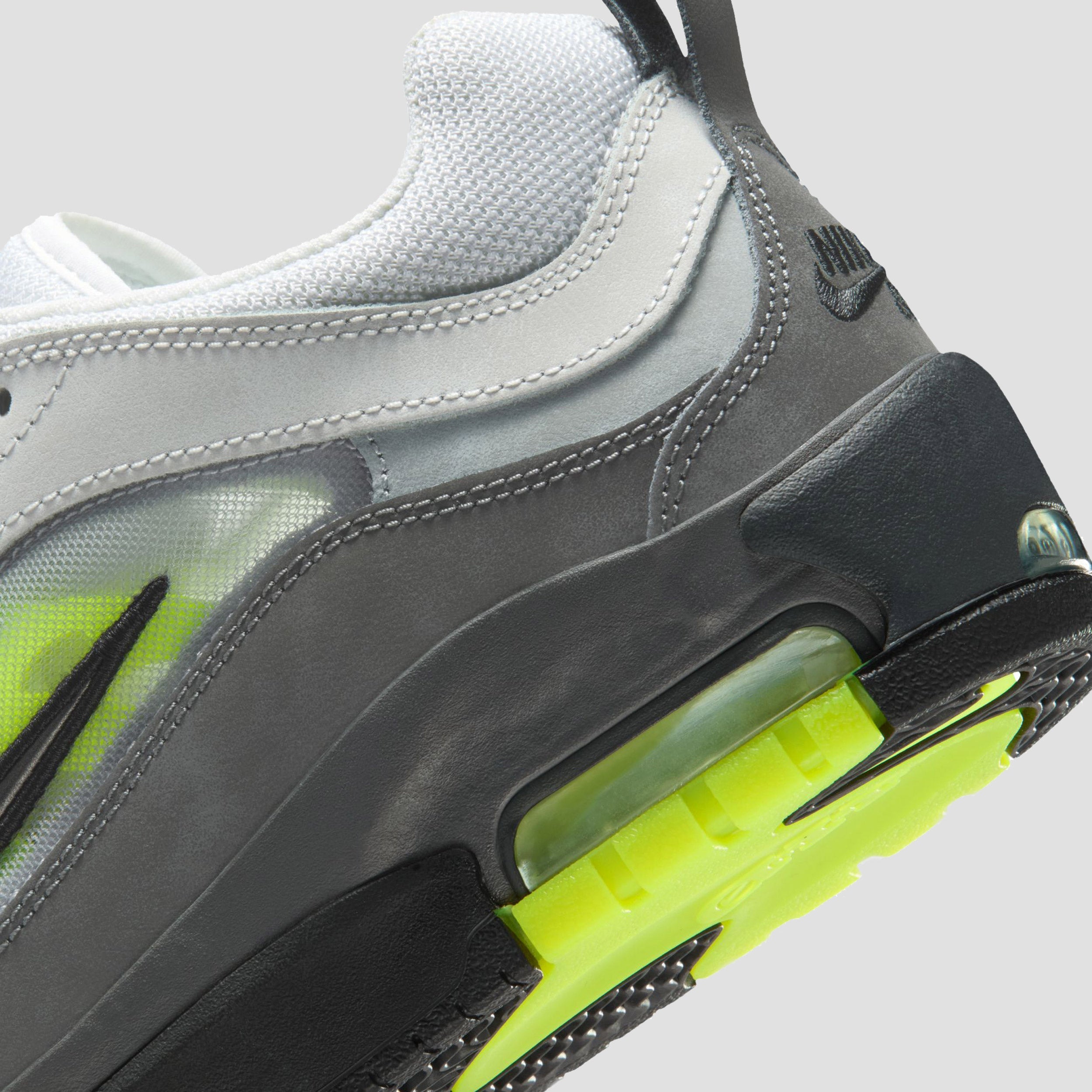 Nike SB Air Max Ishod Skate Shoes Black / Neon Yellow / Anthracite / Light Graphite